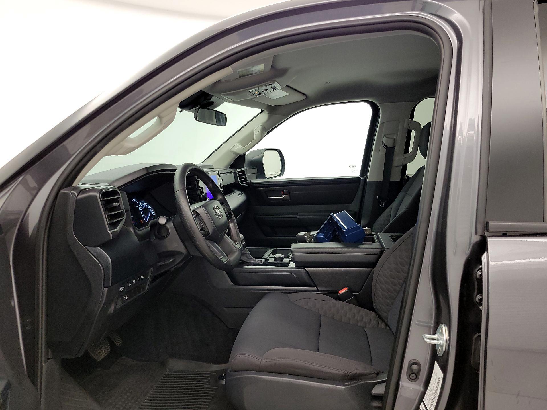 Thumbnail: 2024 Toyota Tundra - 11