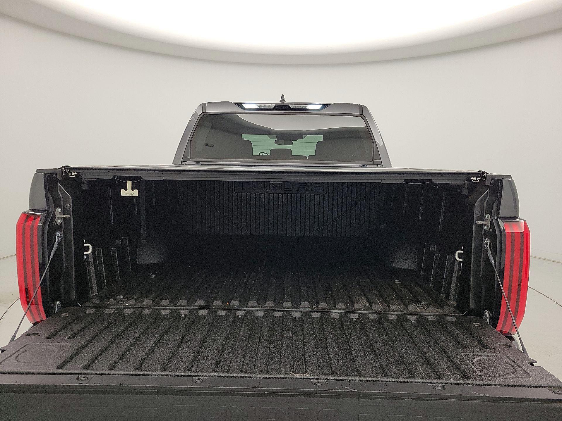 Thumbnail: 2024 Toyota Tundra - 19