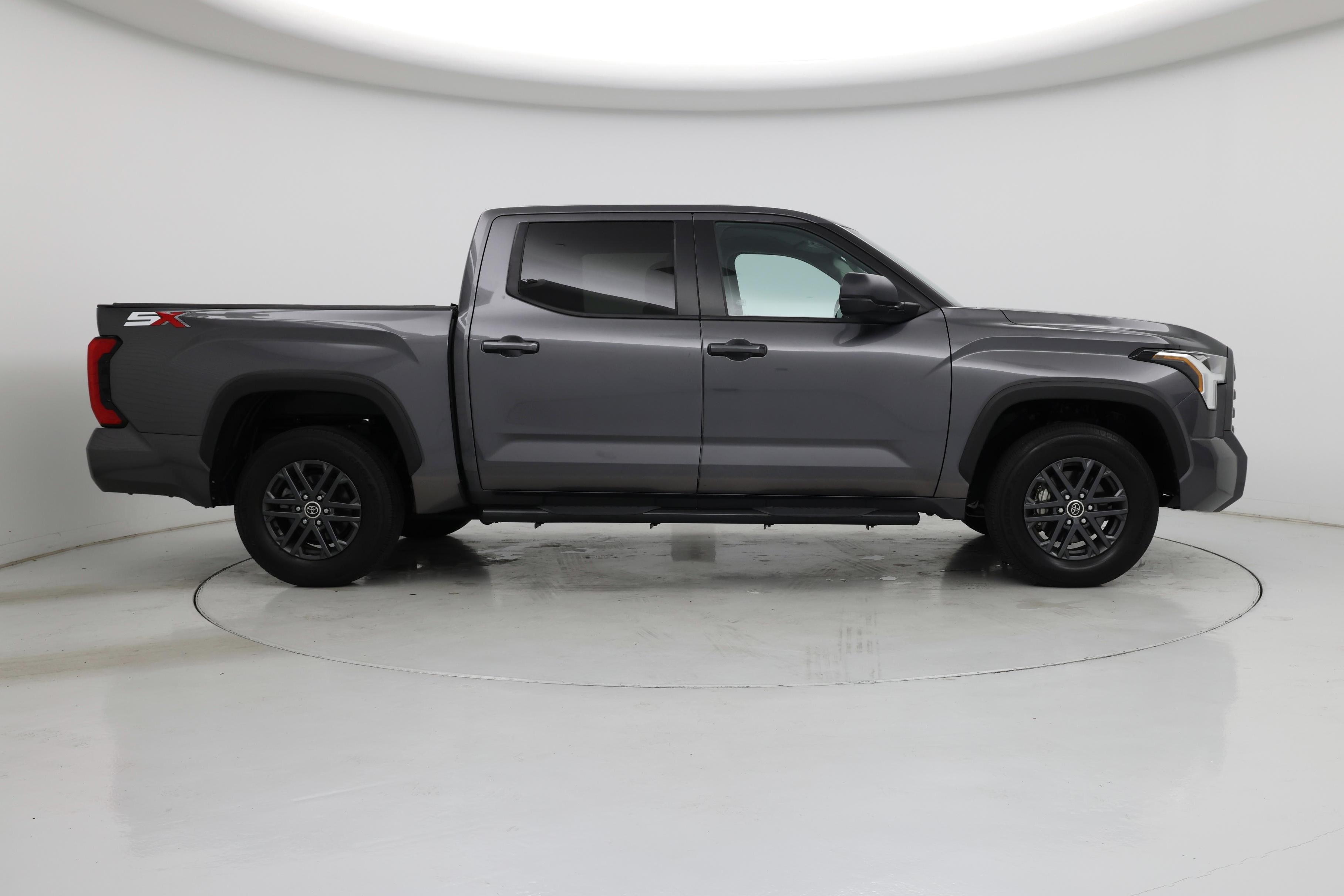 Thumbnail: 2024 Toyota Tundra - 7