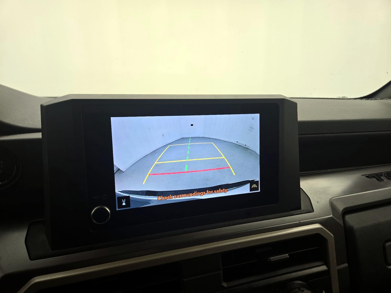 2024 Toyota Tacoma SR5 - Photo 16