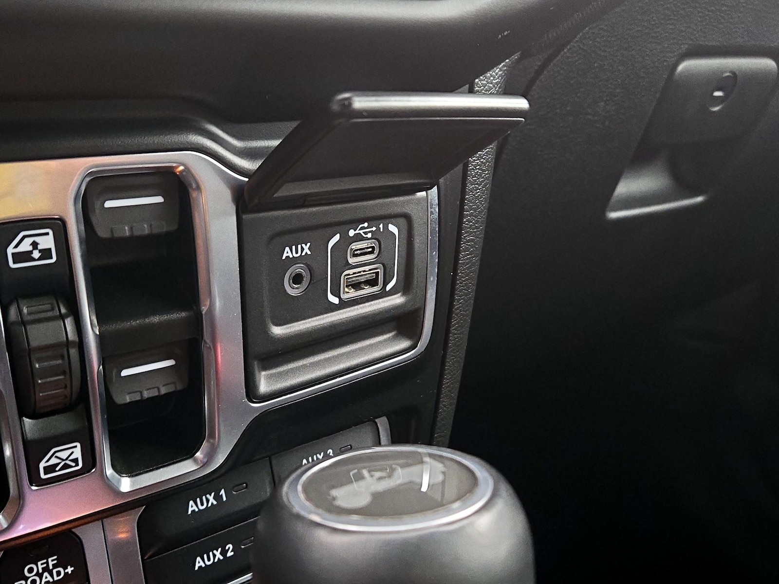 2022 Jeep Wrangler Unlimited Rubicon - Photo 19
