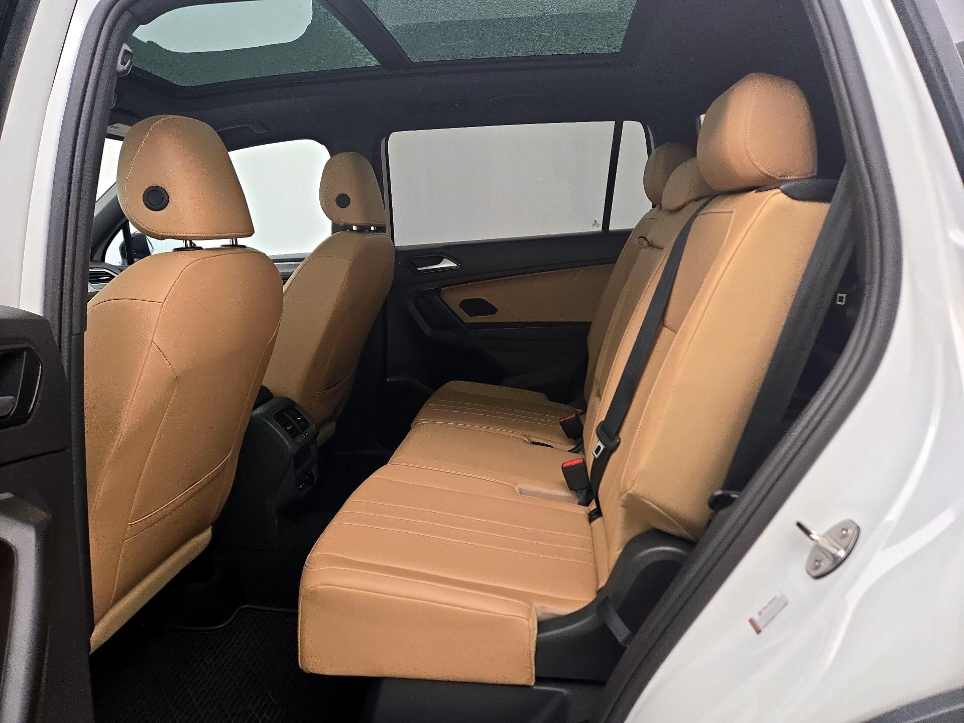 Thumbnail: 2024 Volkswagen Tiguan - 20