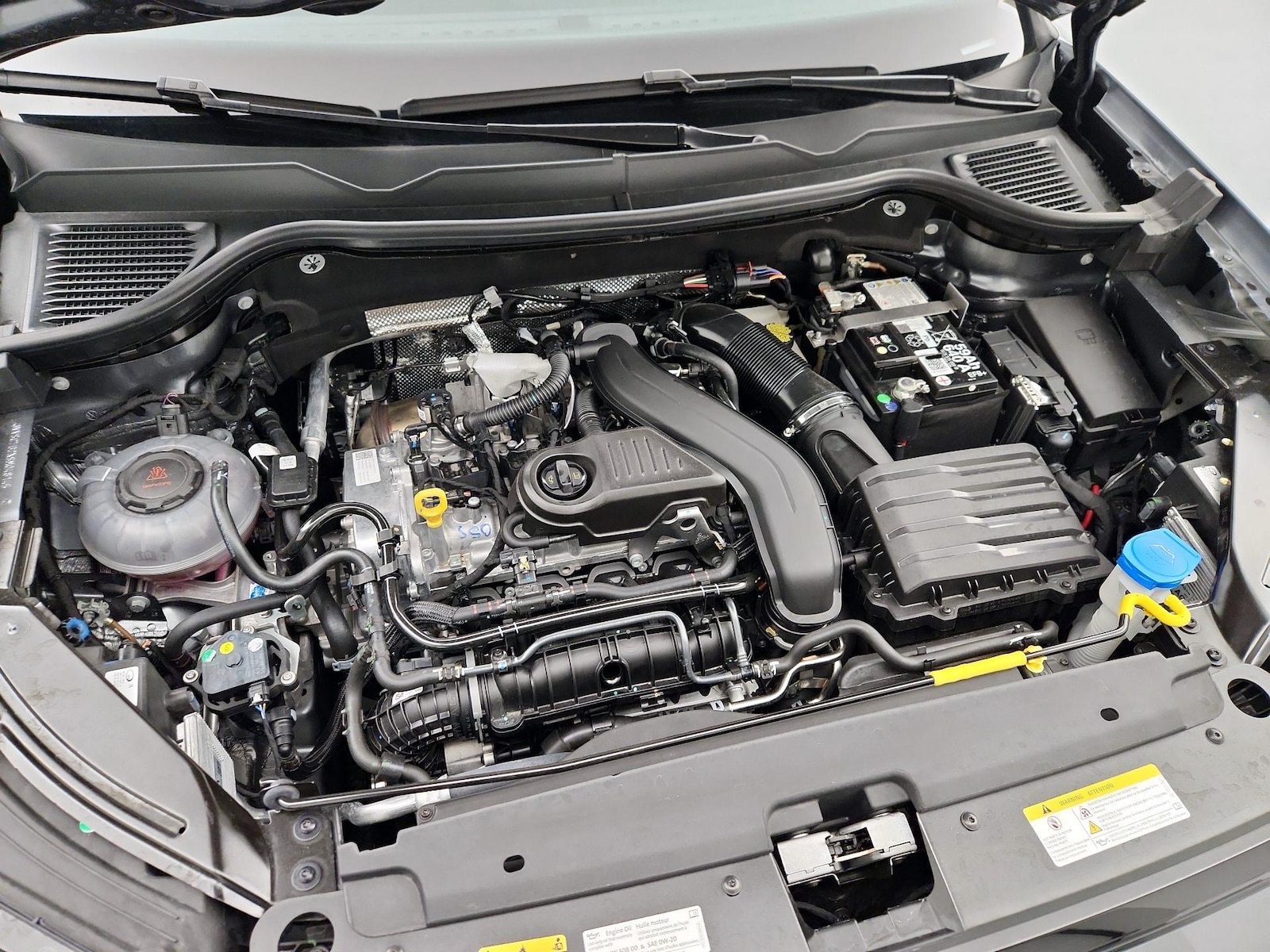 2025 Volkswagen Taos SE - Photo 21