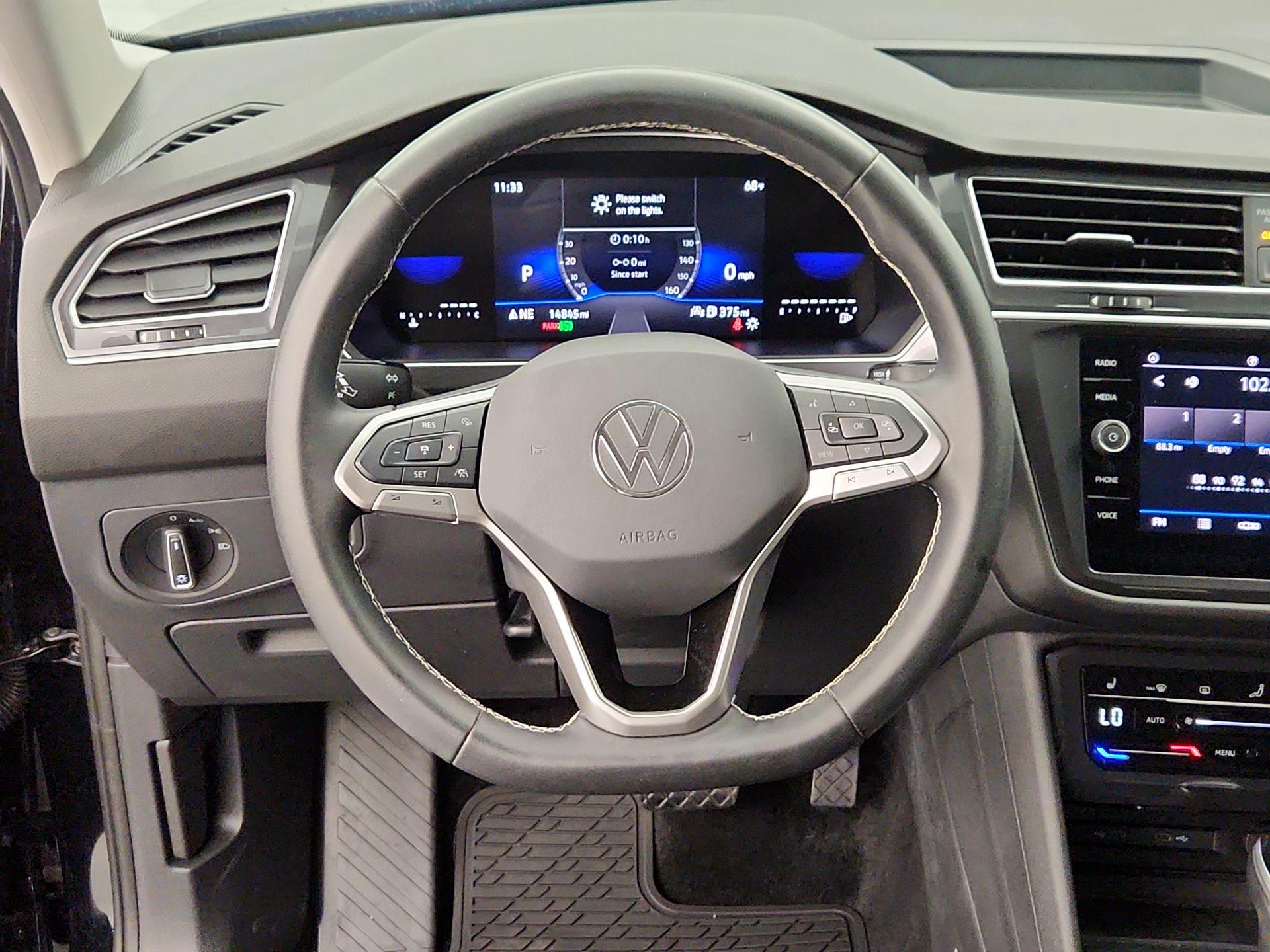 Thumbnail: 2024 Volkswagen Tiguan - 10