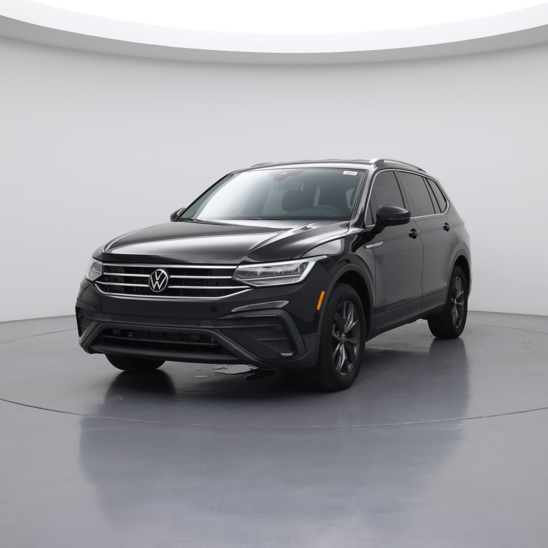 Thumbnail: 2024 Volkswagen Tiguan - 4