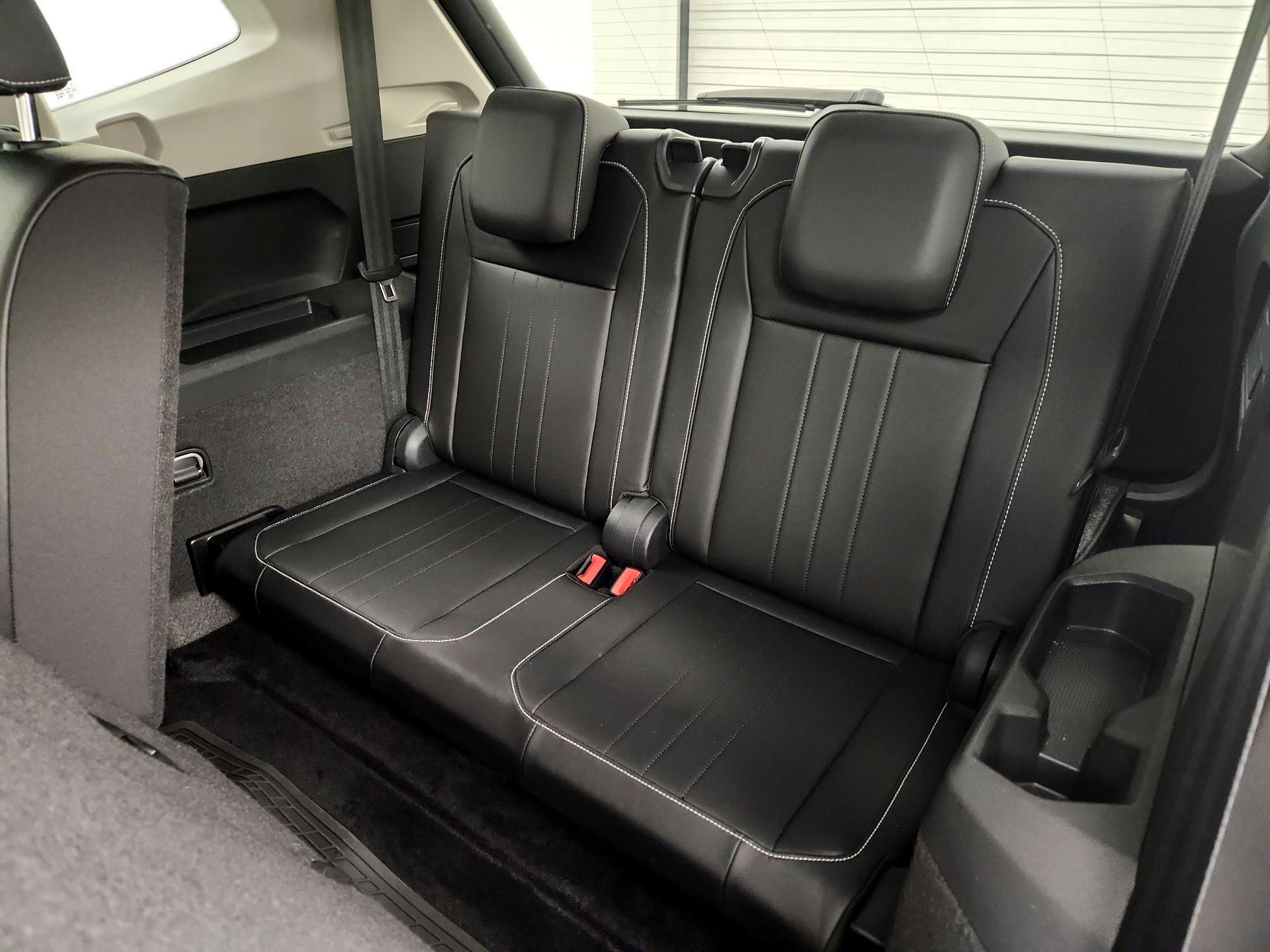 Thumbnail: 2023 Volkswagen Tiguan - 20