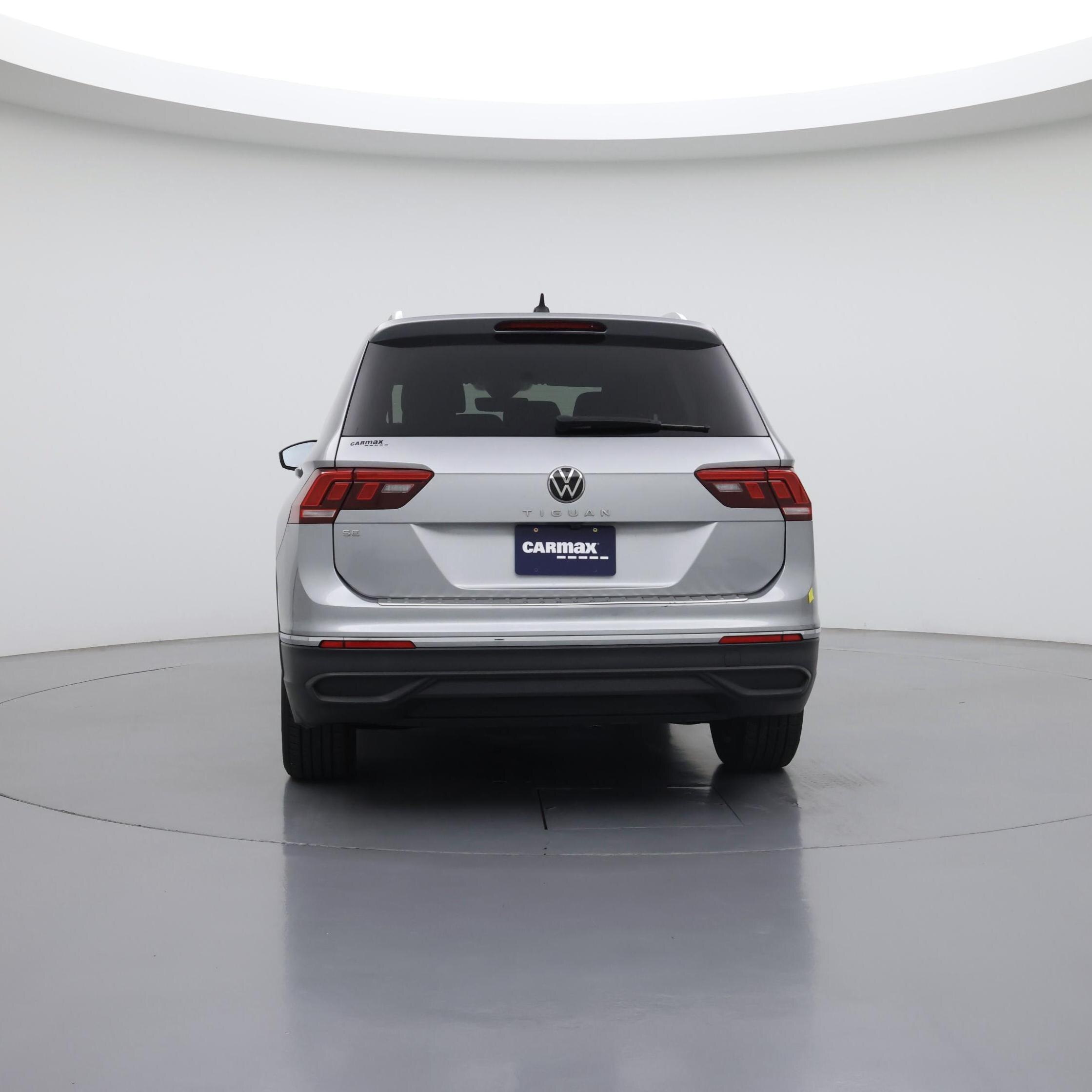 Thumbnail: 2023 Volkswagen Tiguan - 6