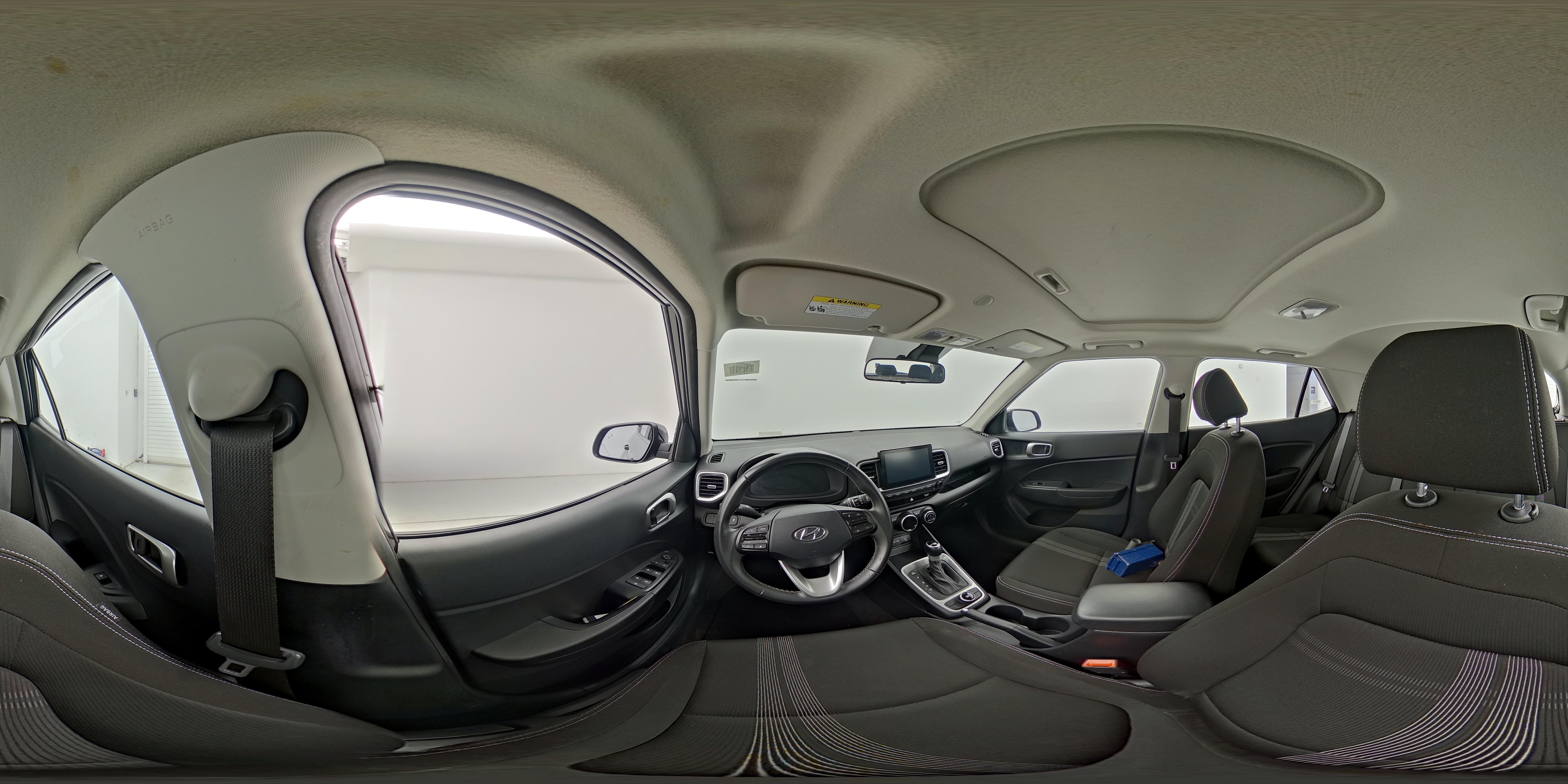 2025 Hyundai Venue SEL - Photo 26