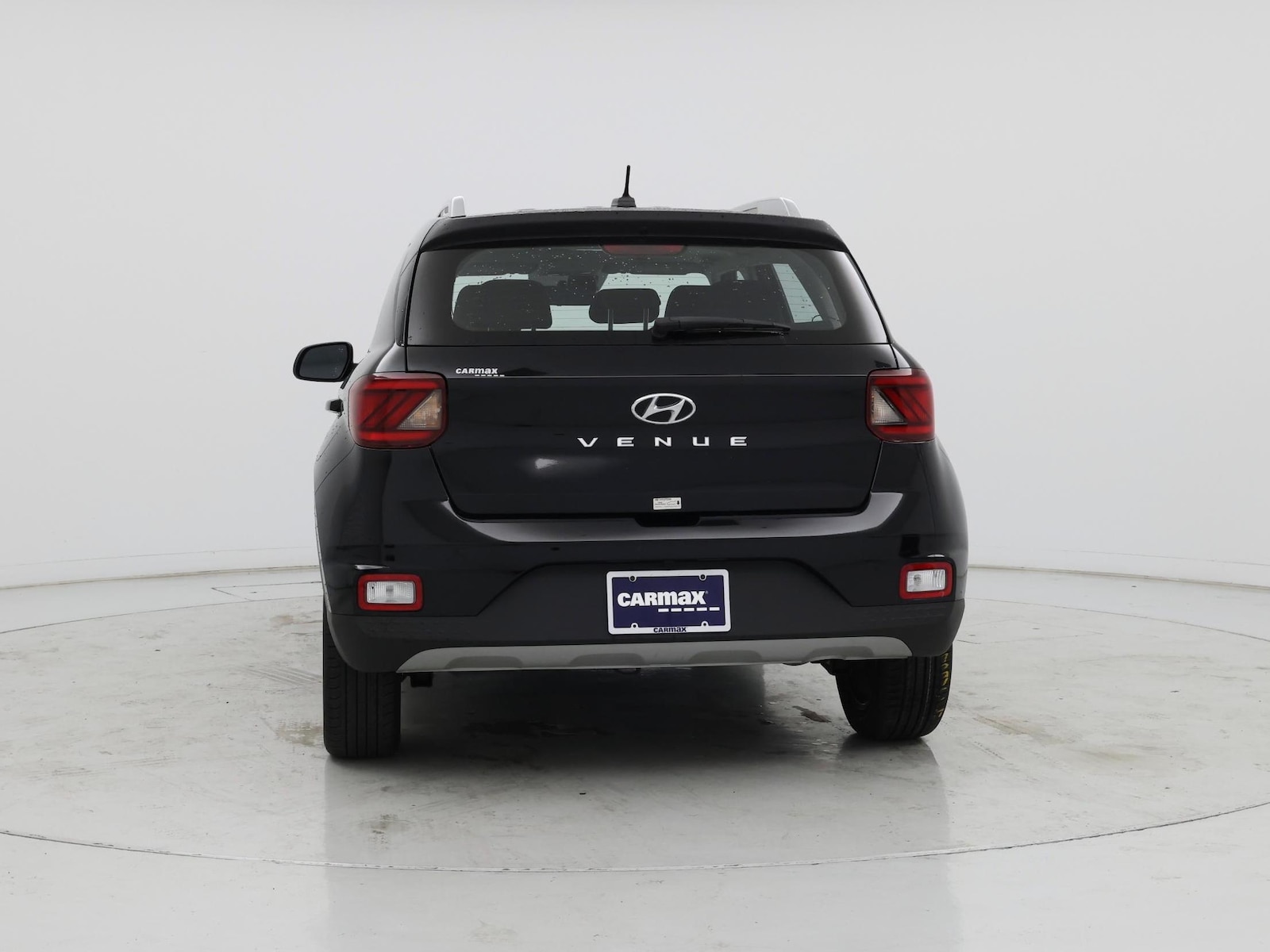 2025 Hyundai Venue SEL - Photo 7