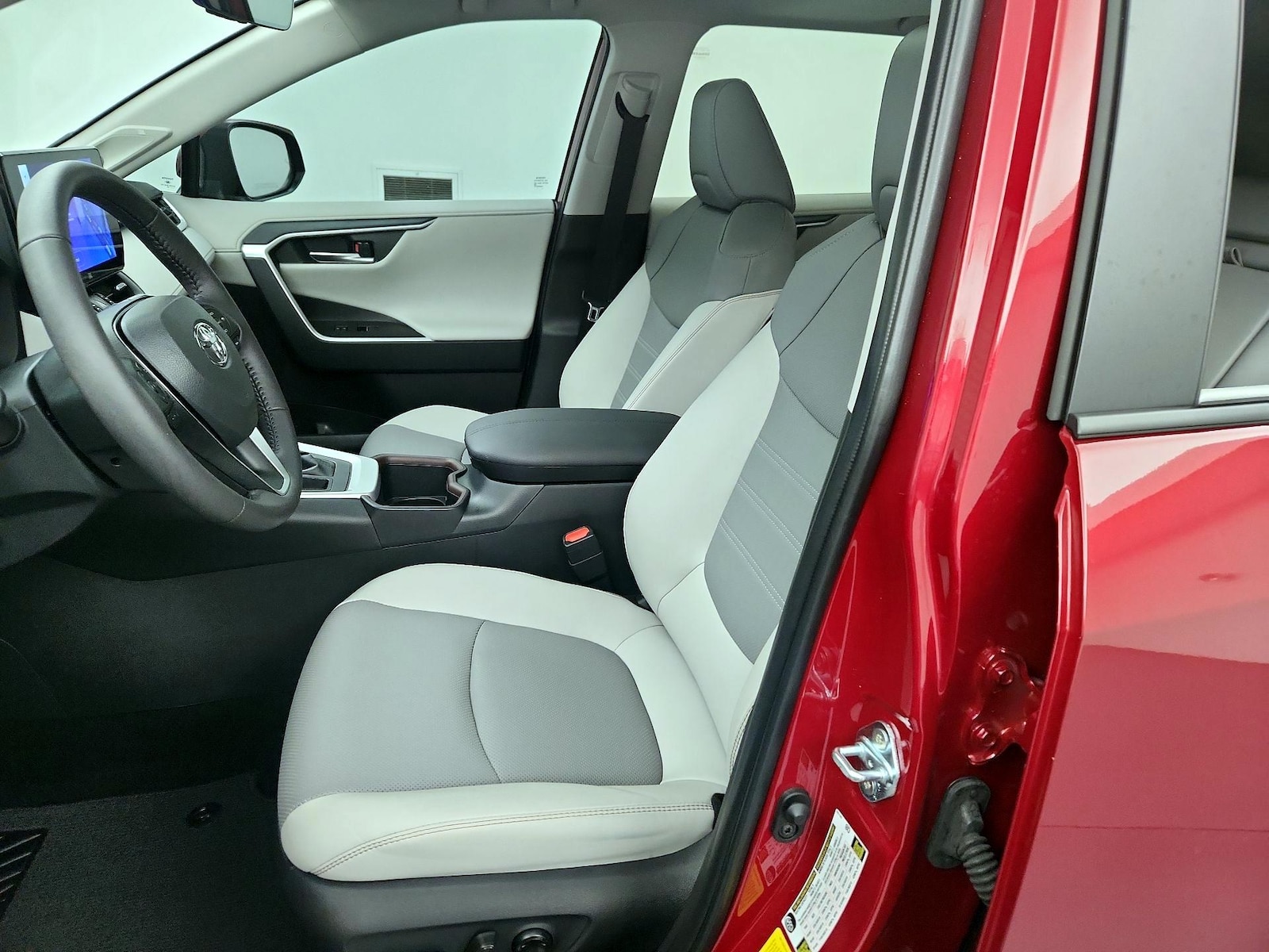 2025 Toyota RAV4 Limited - Photo 12