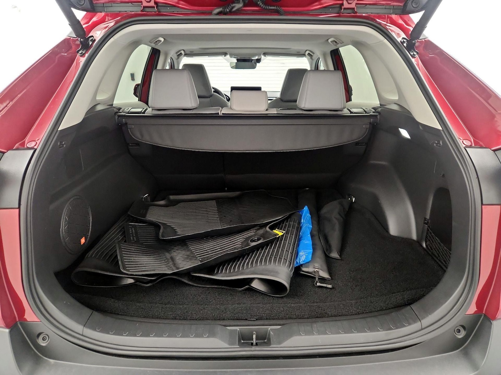 2025 Toyota RAV4 Limited - Photo 22