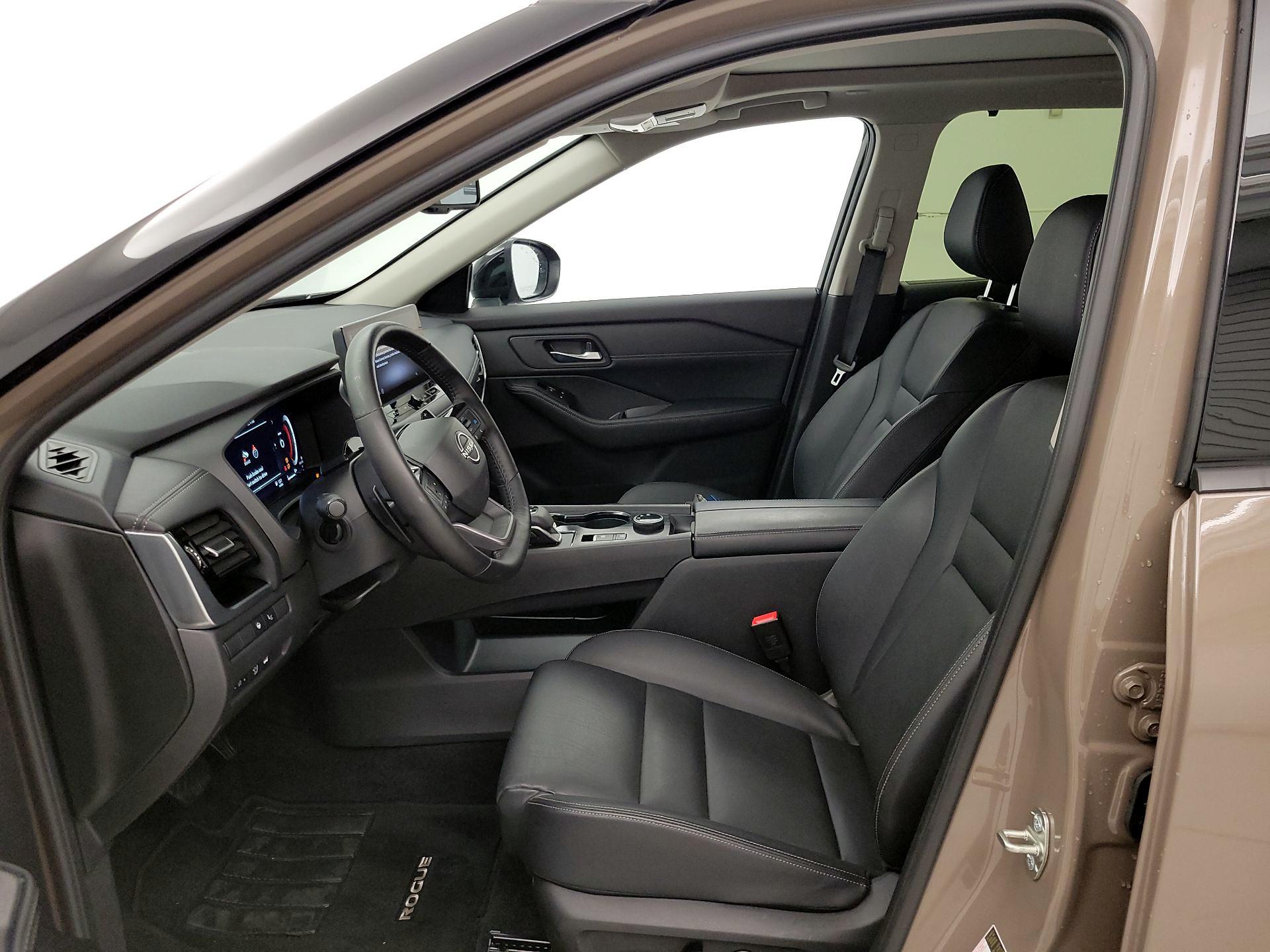 Thumbnail: 2025 Nissan Rogue - 11