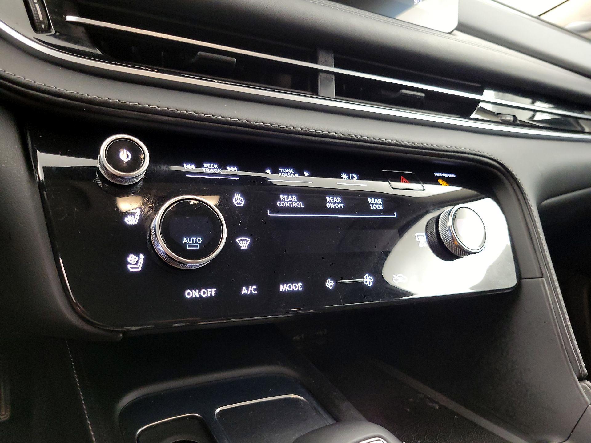 Thumbnail: 2026 INFINITI QX60 - 17