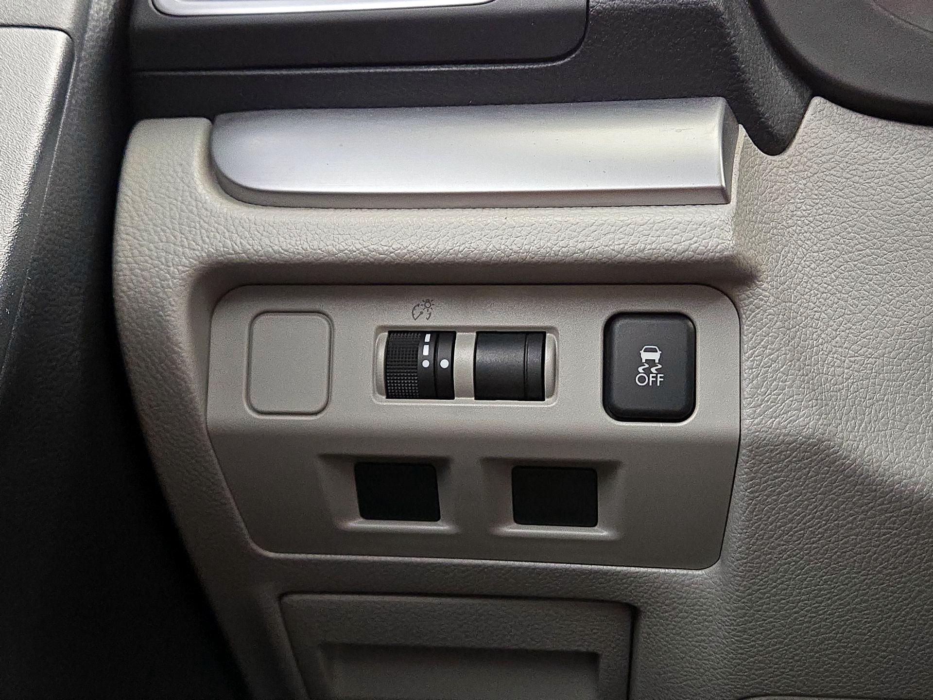Thumbnail: 2016 Subaru Forester - 13