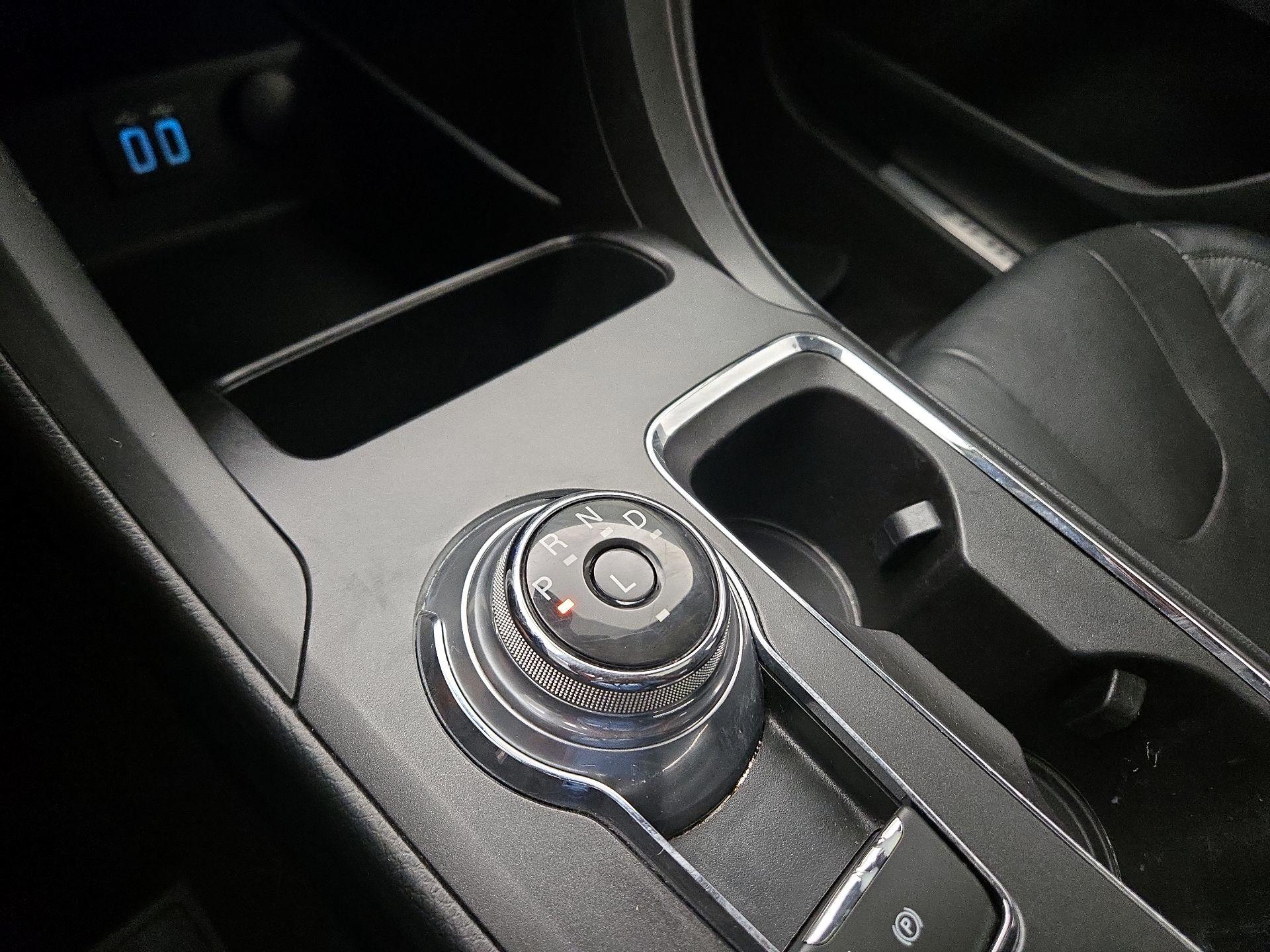 Thumbnail: 2019 Ford Fusion - 17