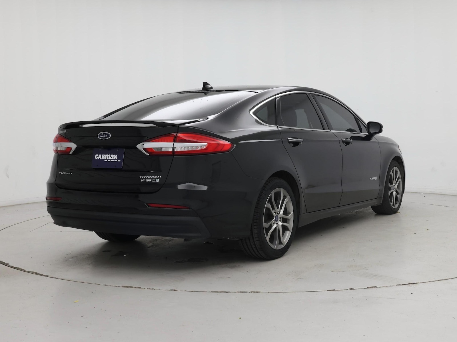 2019 Ford Fusion Hybrid Titanium - Photo 9