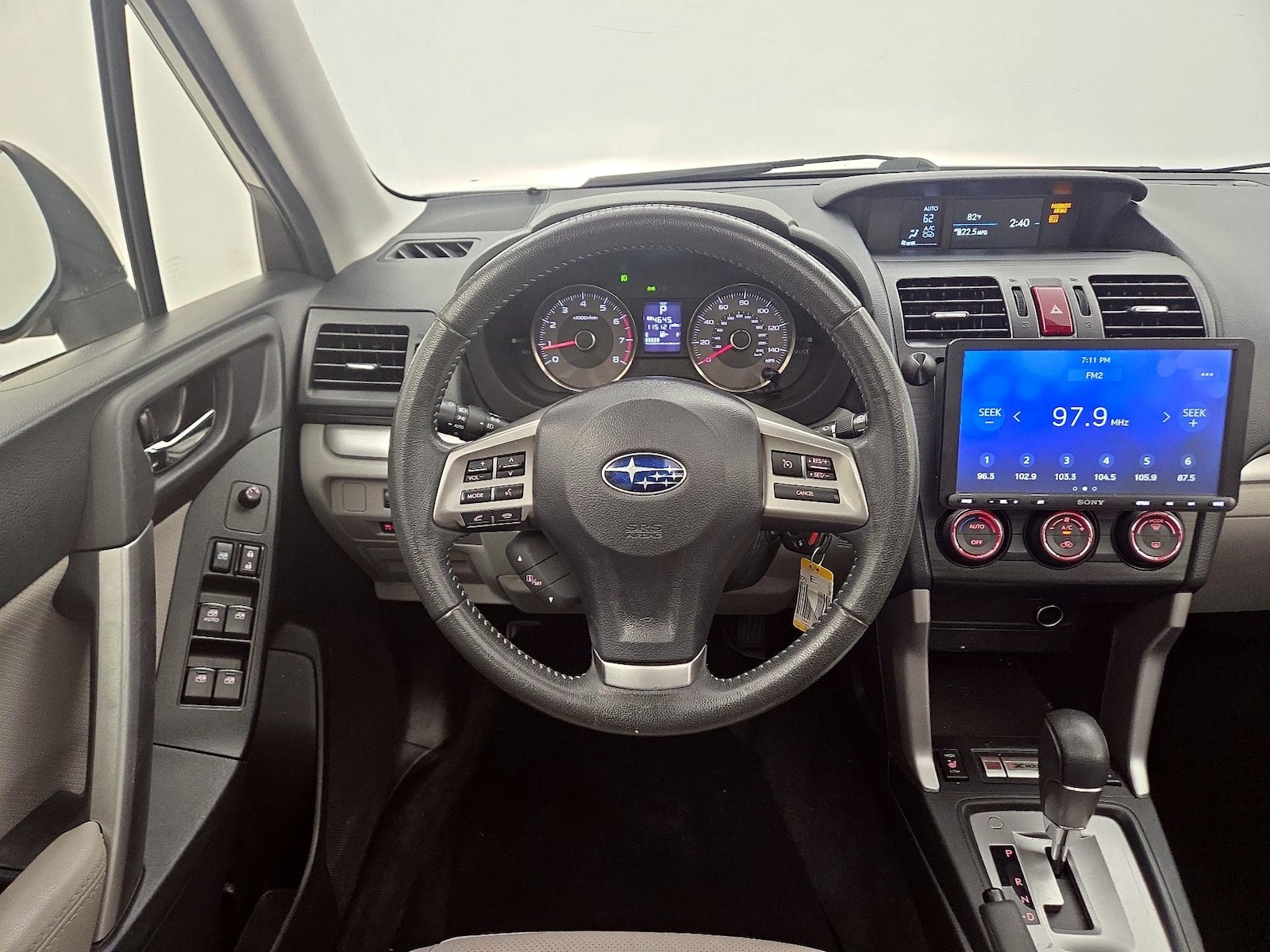 2015 Subaru Forester i Limited - Photo 11