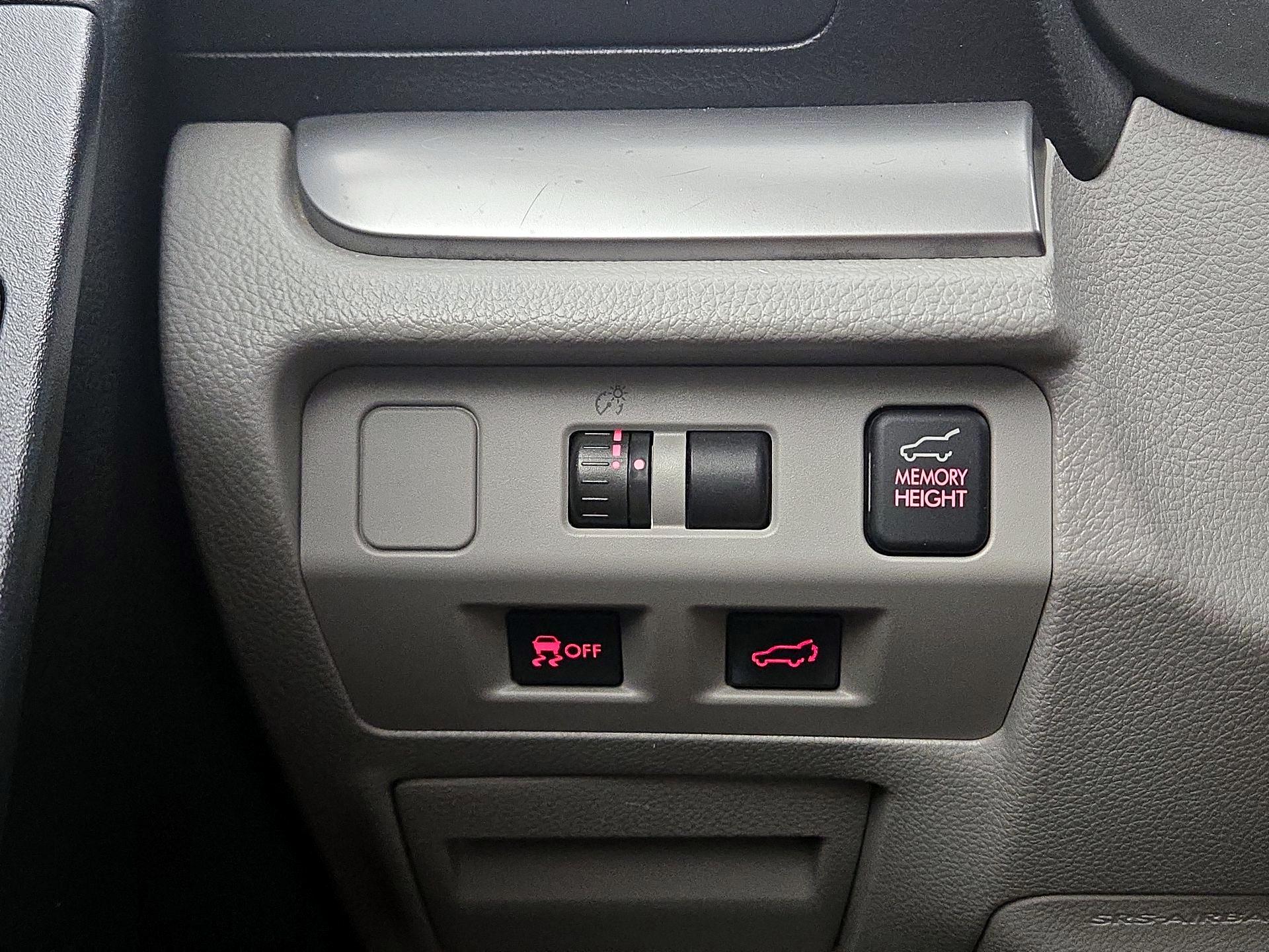 Thumbnail: 2015 Subaru Forester - 13