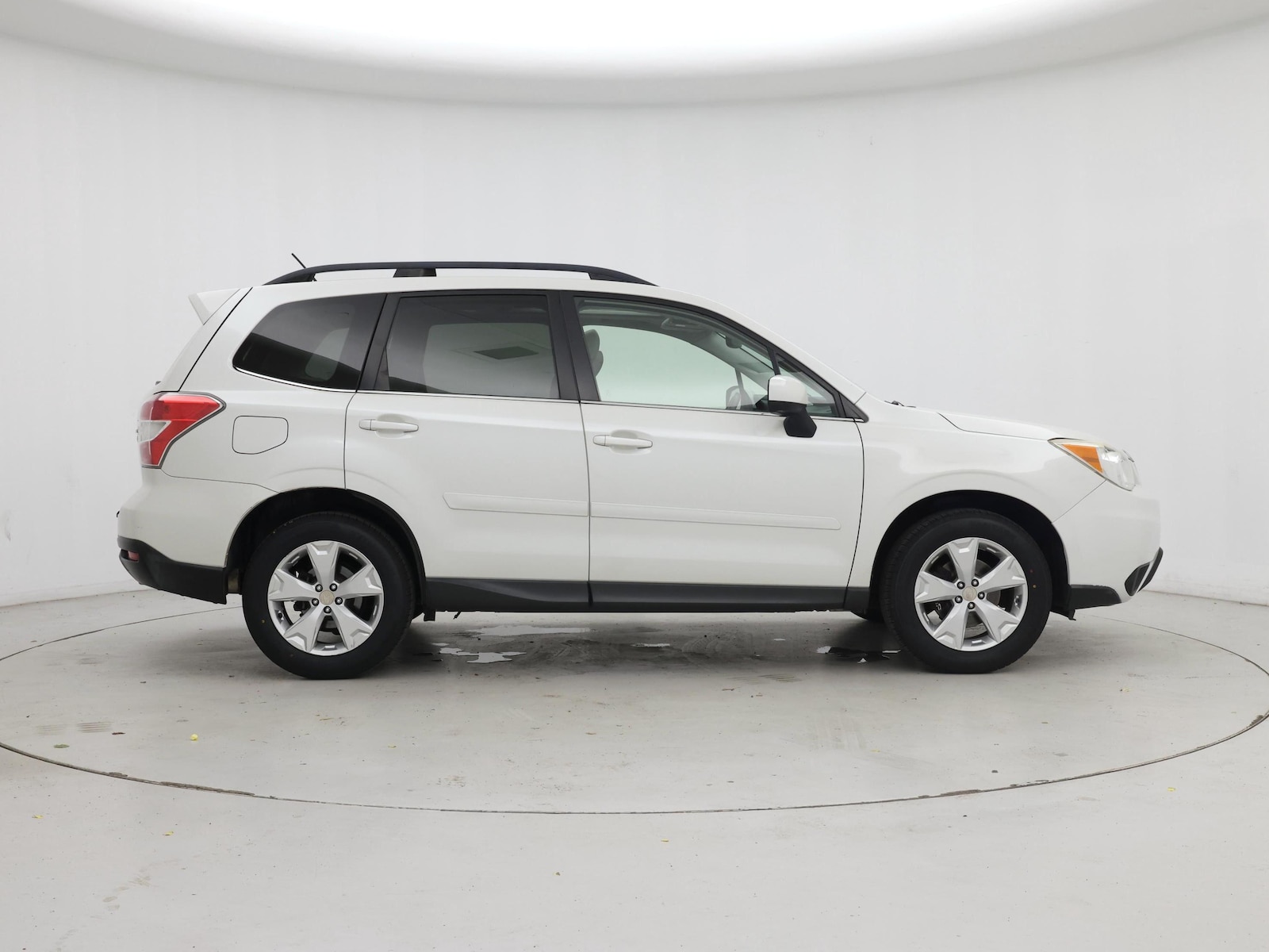 2015 Subaru Forester i Limited - Photo 8