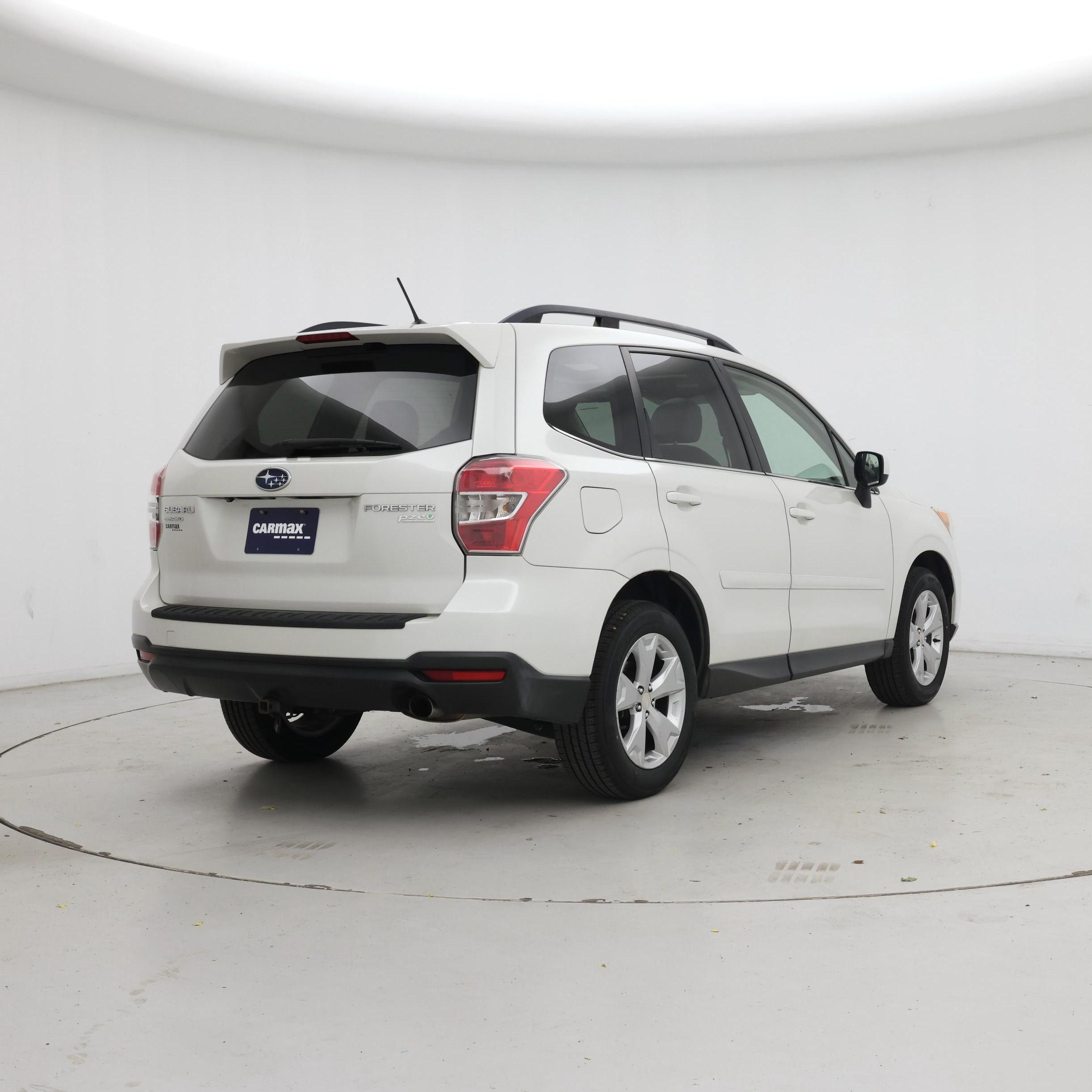 Thumbnail: 2015 Subaru Forester - 8