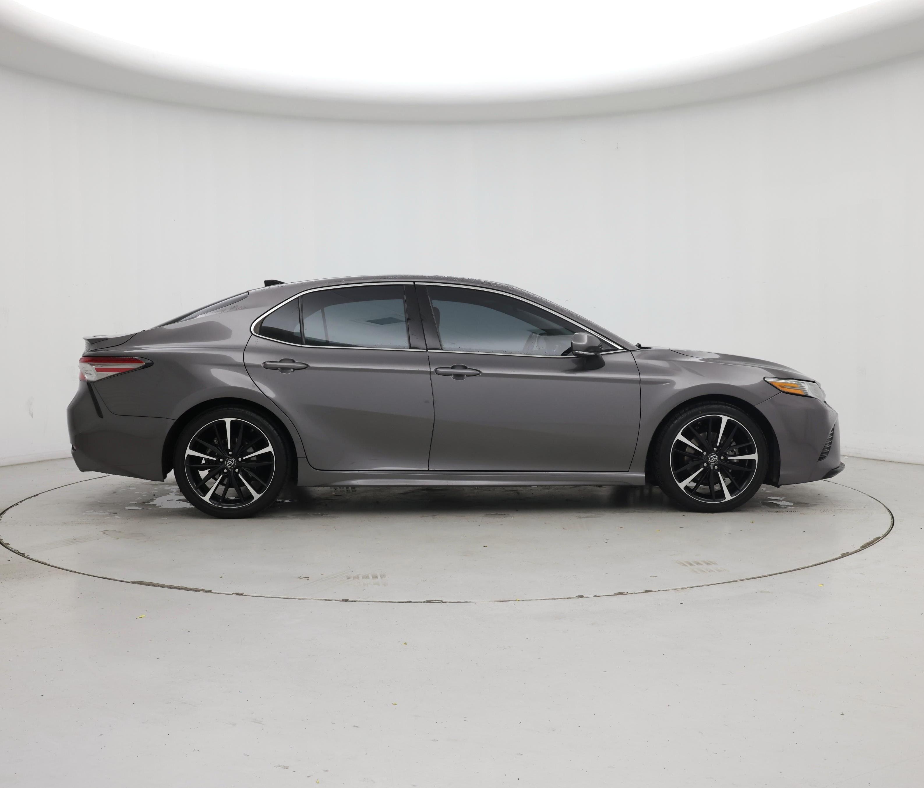 Thumbnail: 2019 Toyota Camry - 7