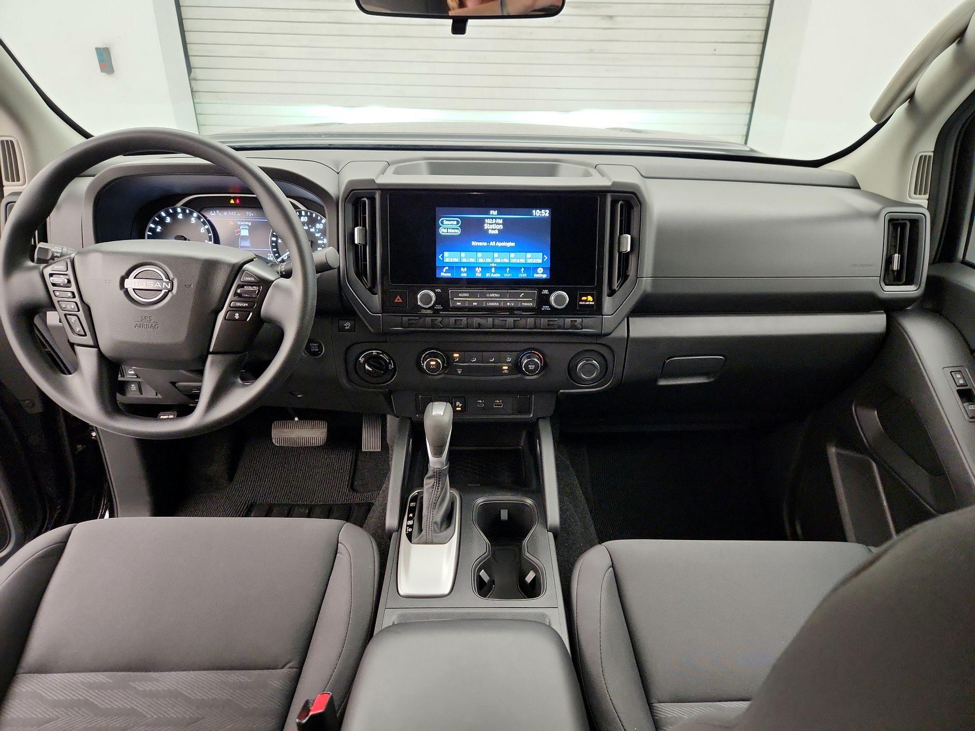 Thumbnail: 2026 Nissan Frontier - 9