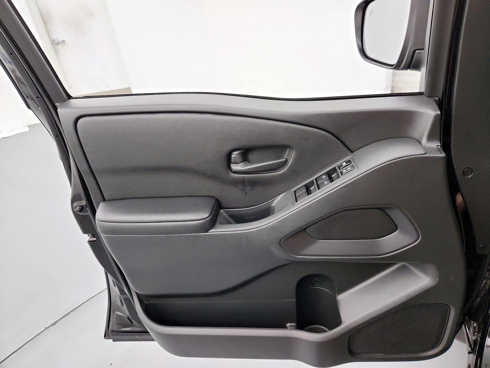 Thumbnail: 2026 Nissan Frontier - 12