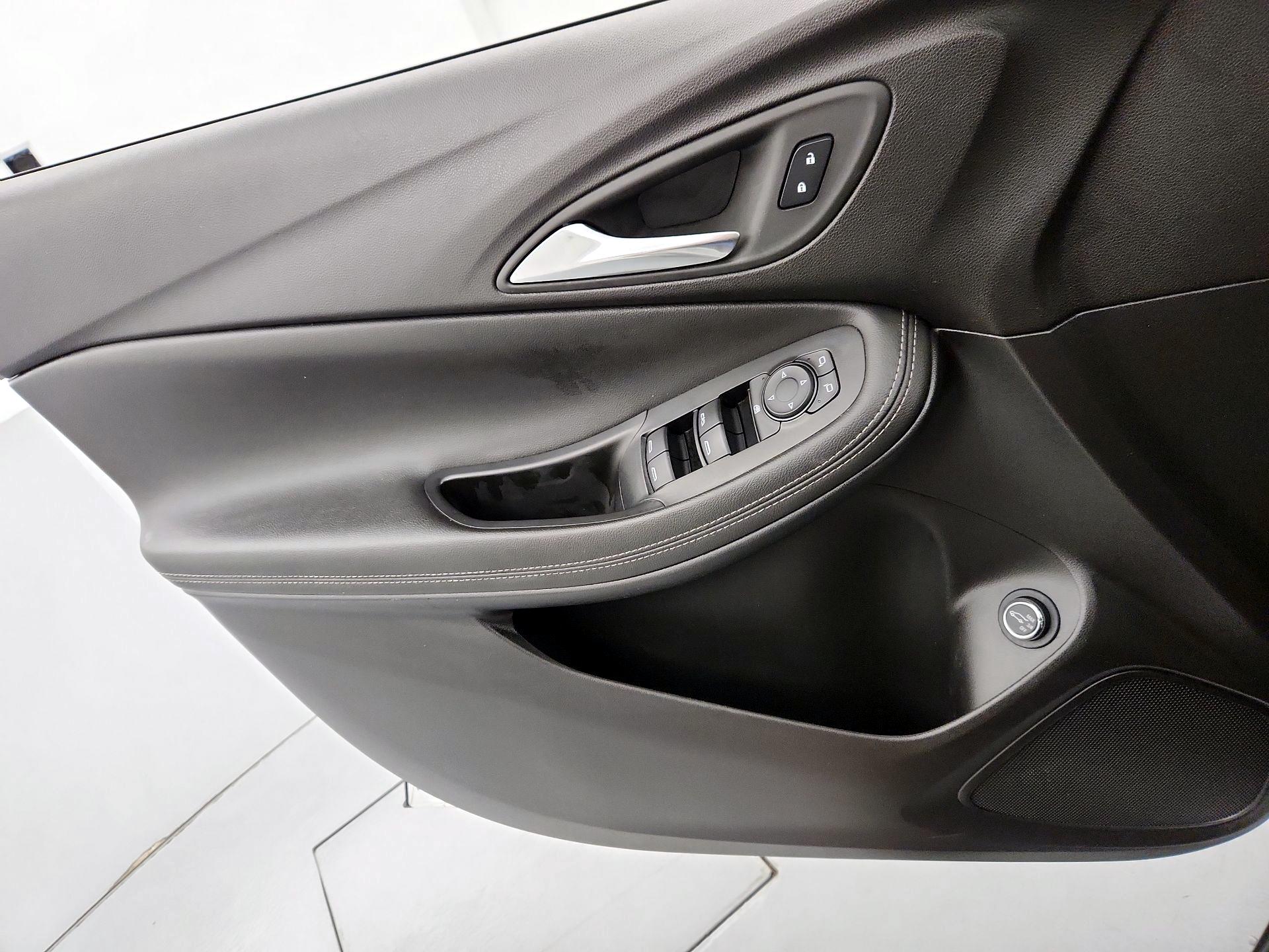 Thumbnail: 2025 Buick Encore GX - 12