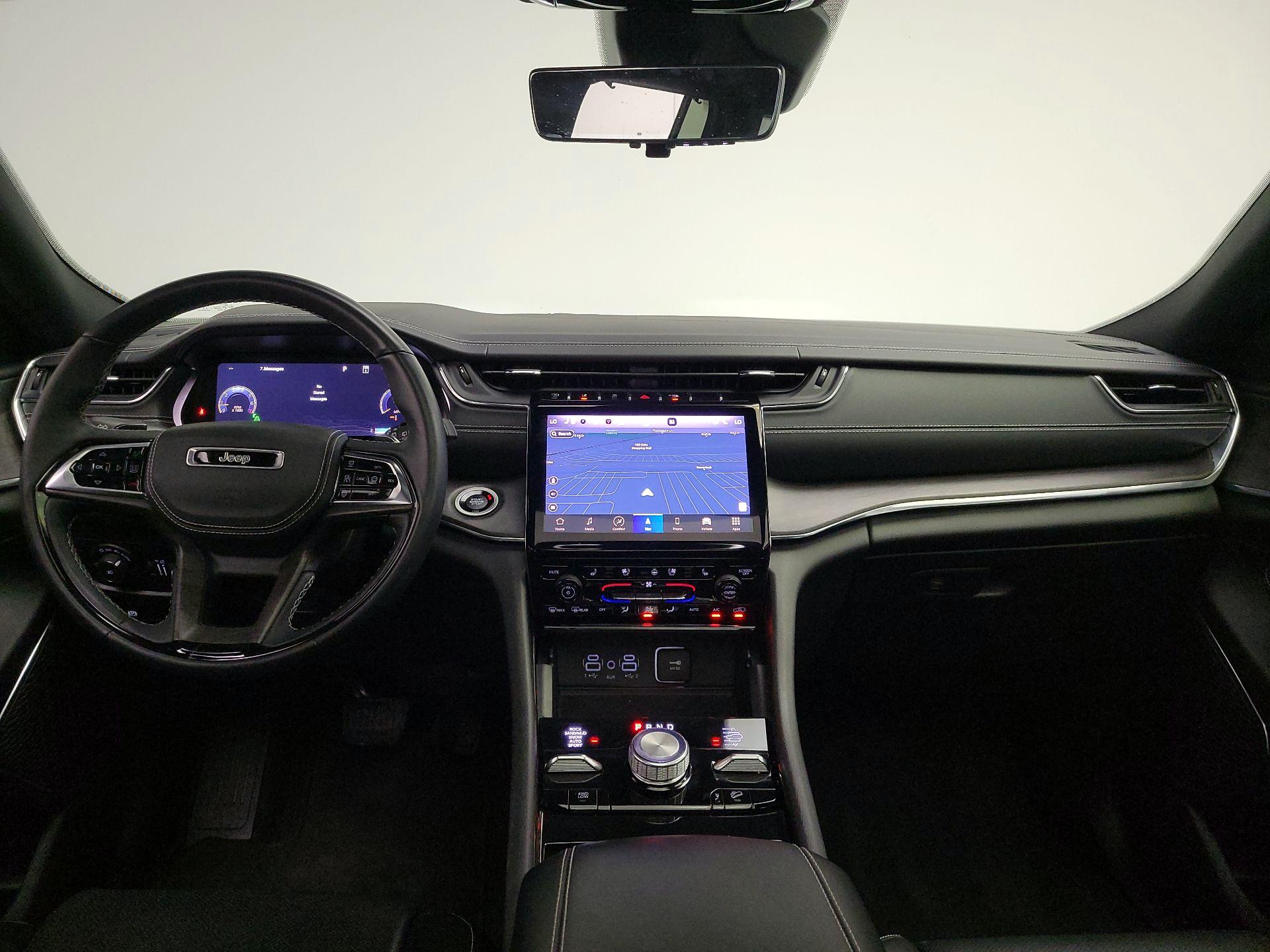 Thumbnail: 2023 Jeep Grand Cherokee - 9