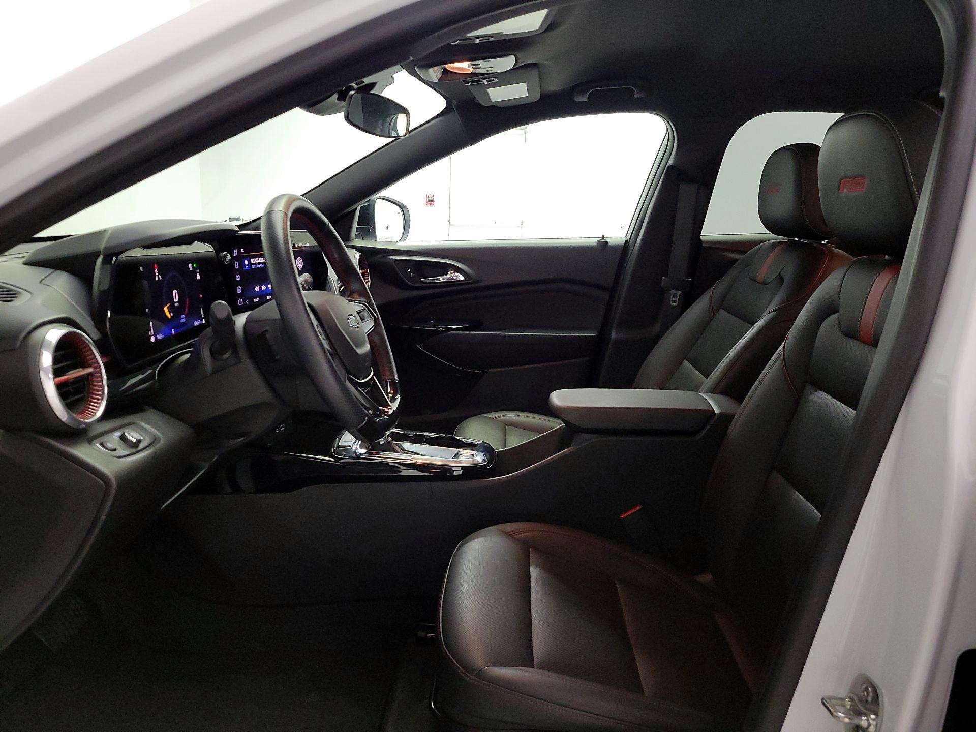 Thumbnail: 2025 Chevrolet Trax - 11