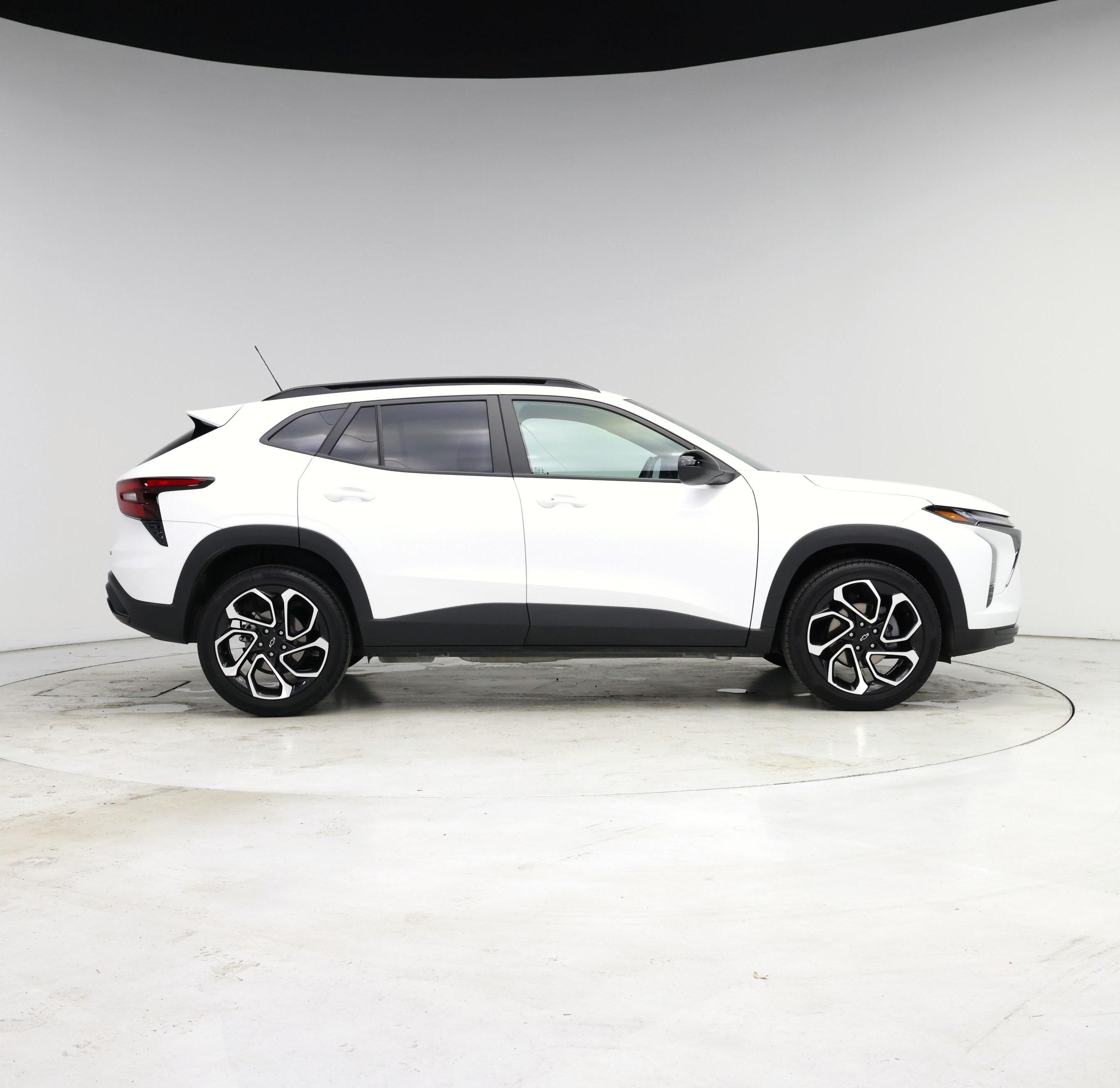Thumbnail: 2025 Chevrolet Trax - 7