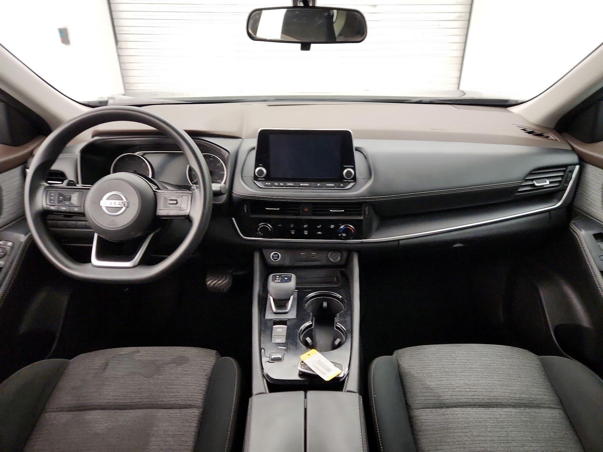 Thumbnail: 2021 Nissan Rogue - 9