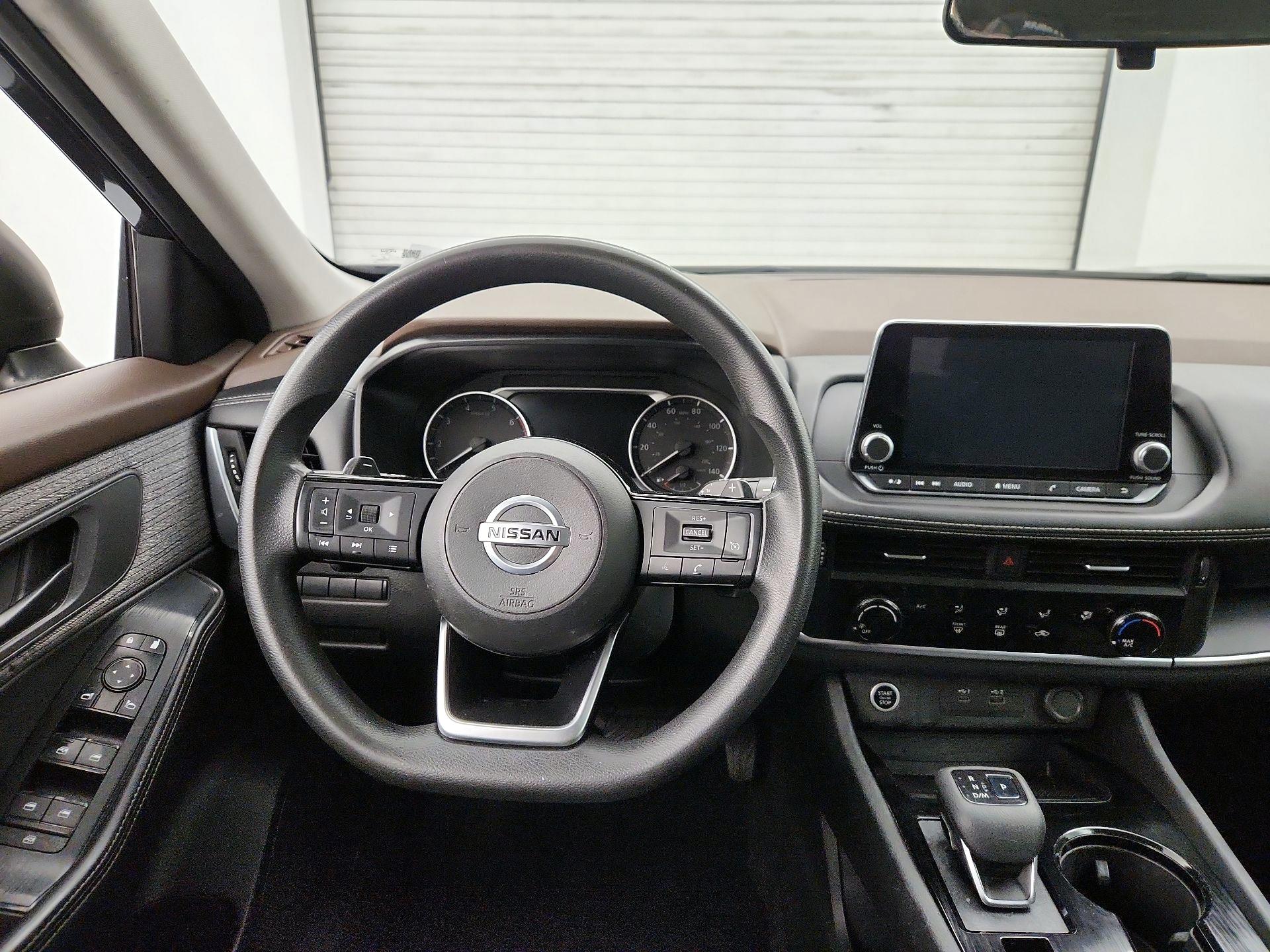 Thumbnail: 2021 Nissan Rogue - 10
