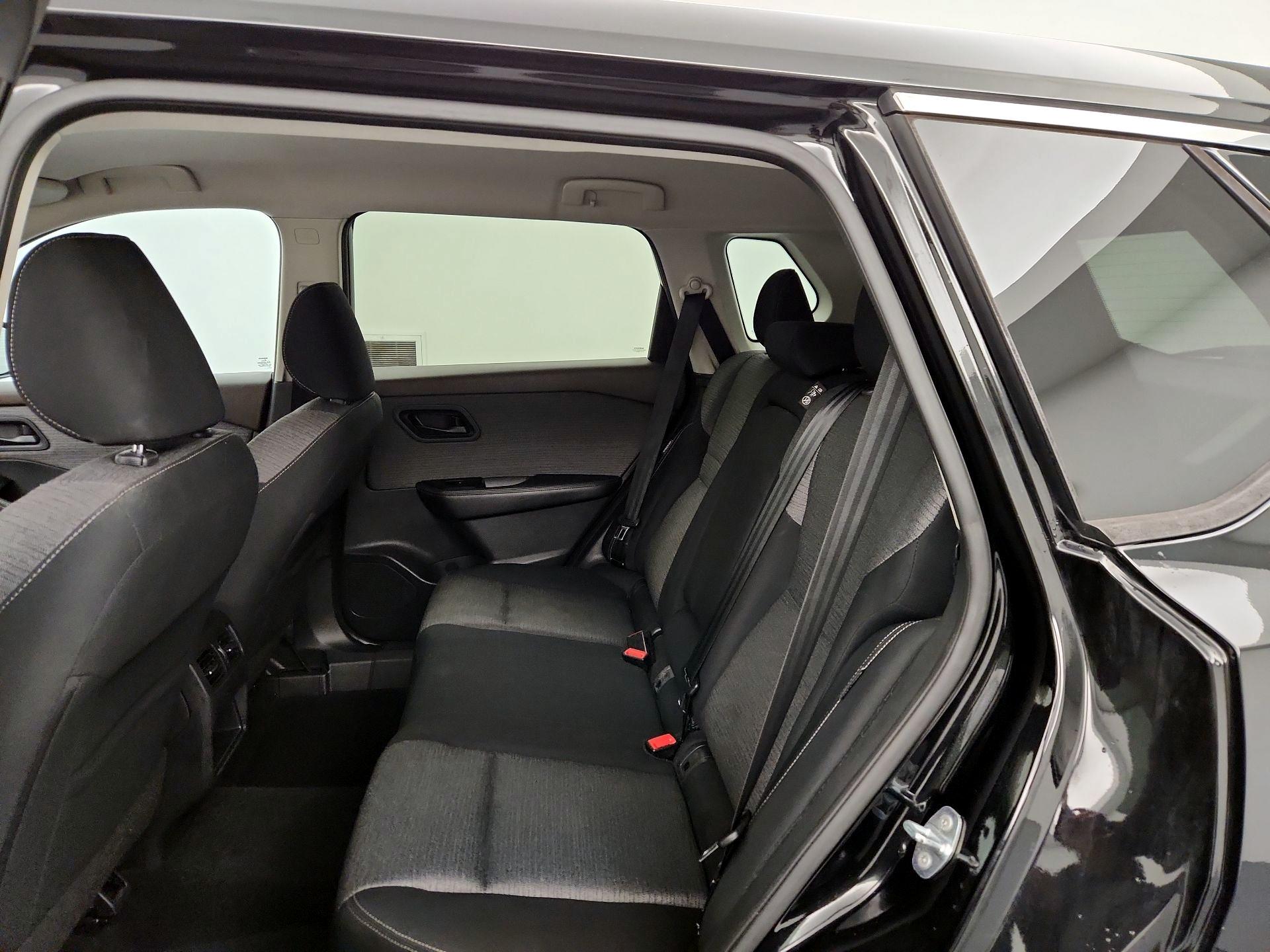 Thumbnail: 2021 Nissan Rogue - 19
