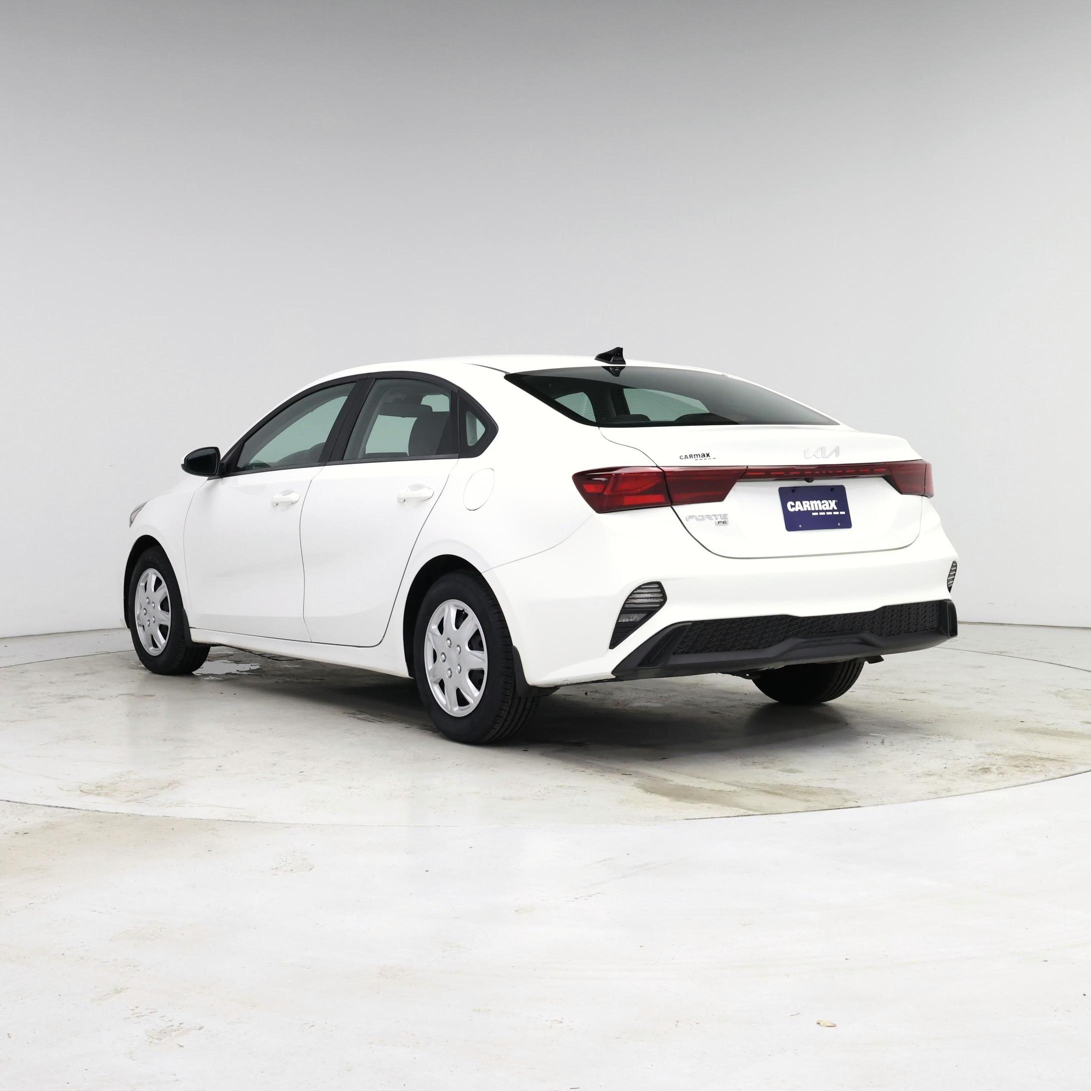 Thumbnail: 2024 Kia Forte - 2