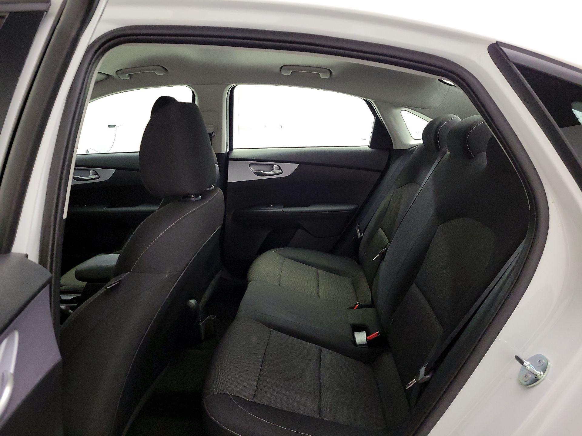 Thumbnail: 2024 Kia Forte - 19
