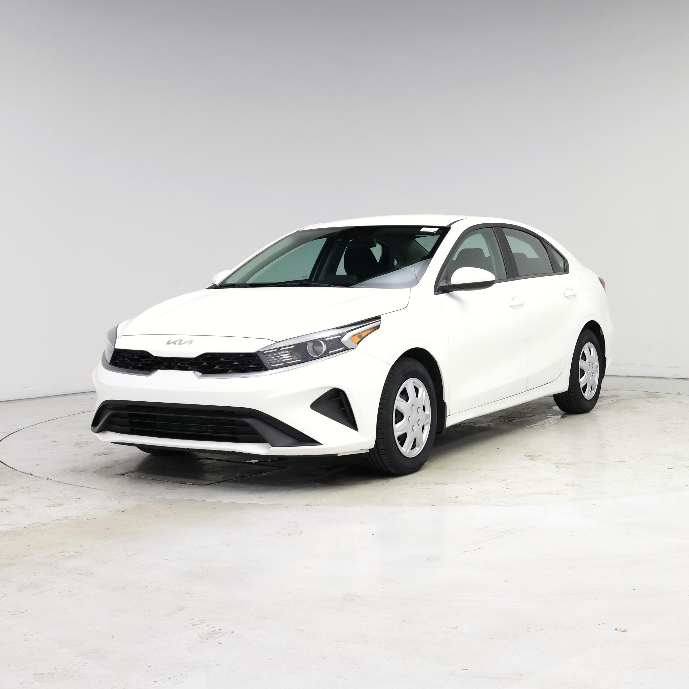 Thumbnail: 2024 Kia Forte - 4