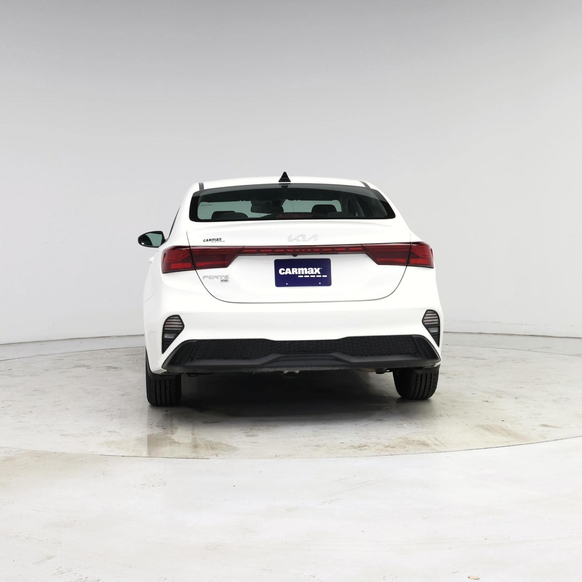 Thumbnail: 2024 Kia Forte - 6