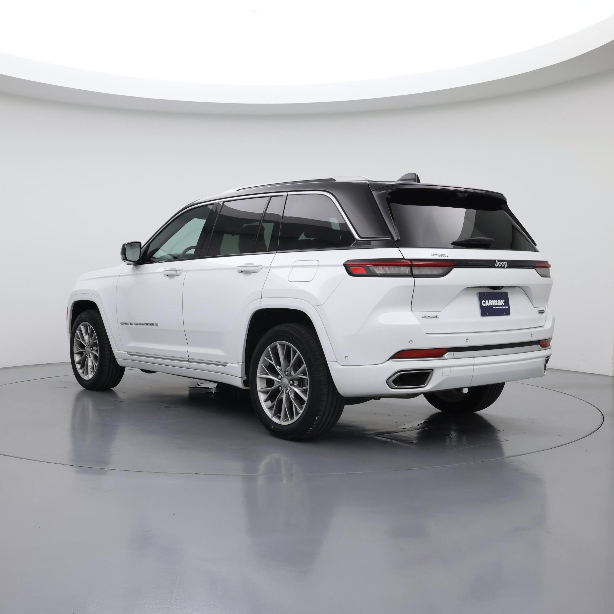 Thumbnail: 2023 Jeep Grand Cherokee - 2
