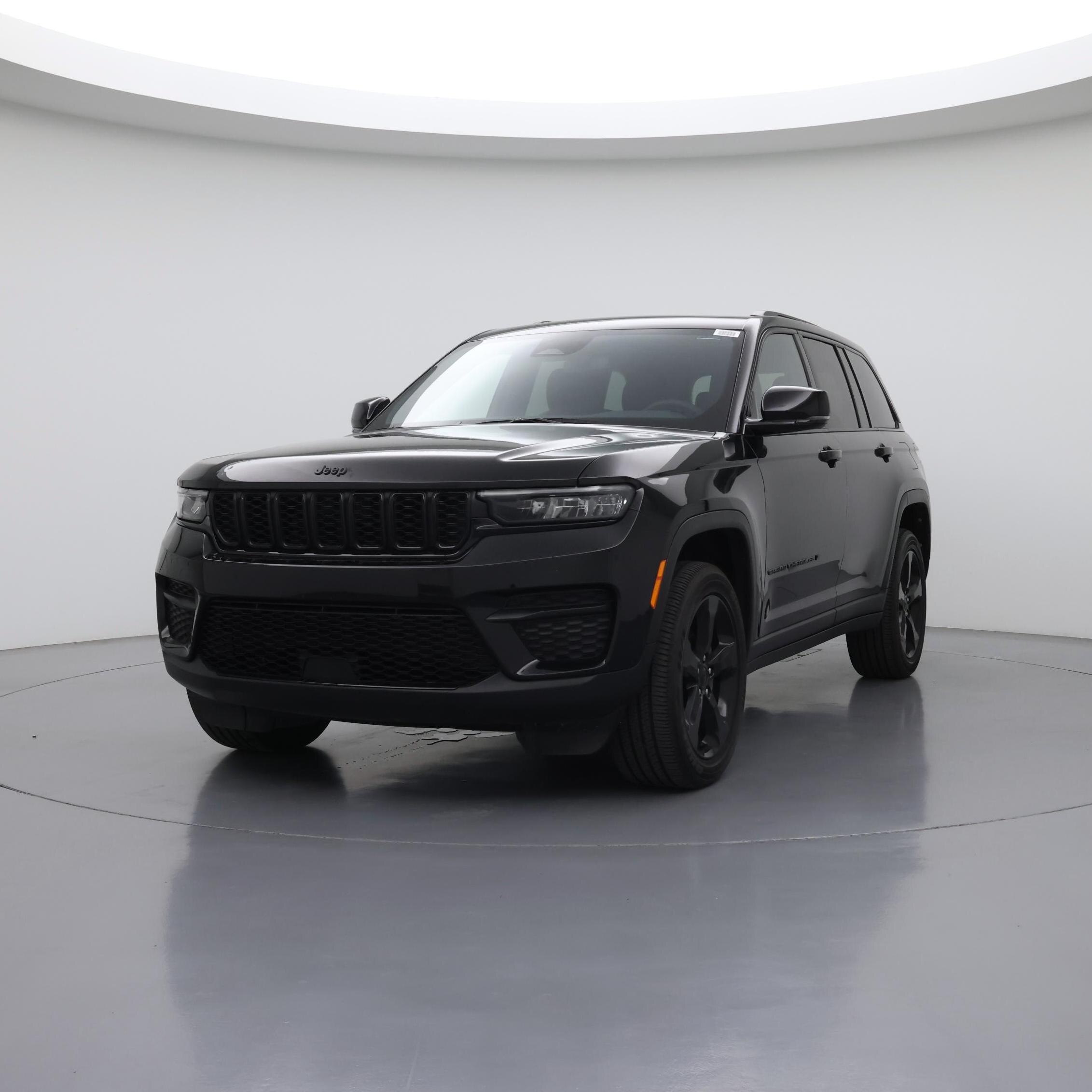Thumbnail: 2023 Jeep Grand Cherokee - 4