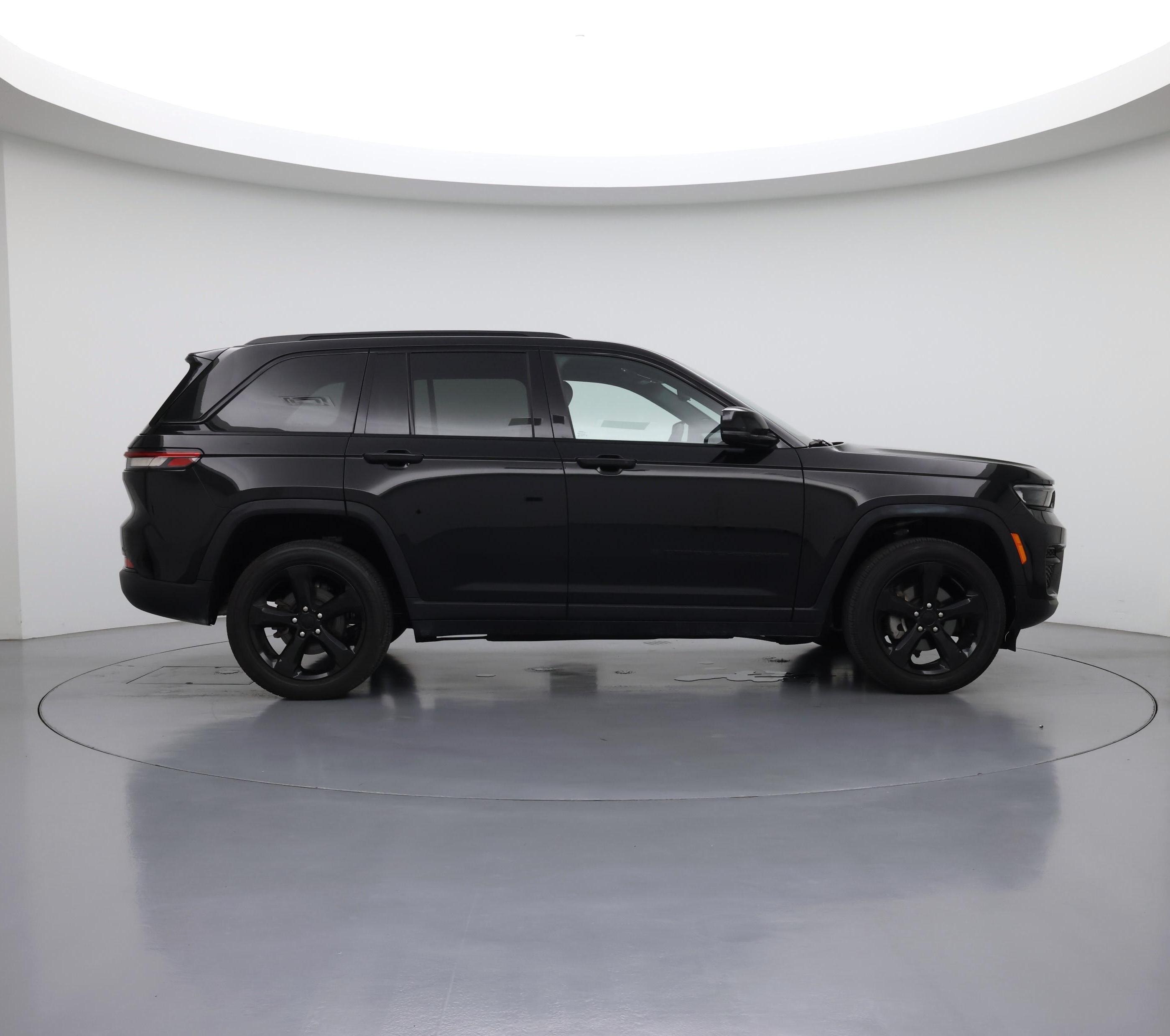 Thumbnail: 2023 Jeep Grand Cherokee - 7