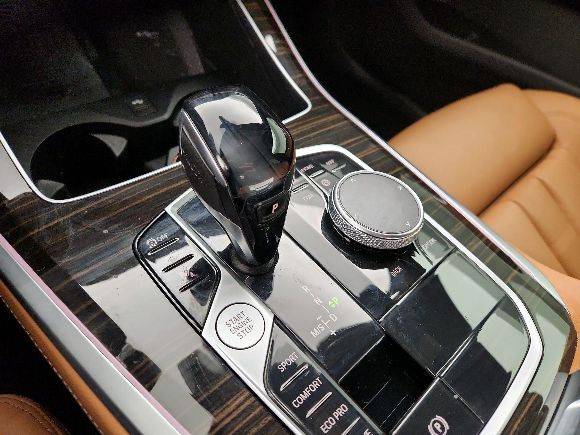Thumbnail: 2021 BMW X5 - 17