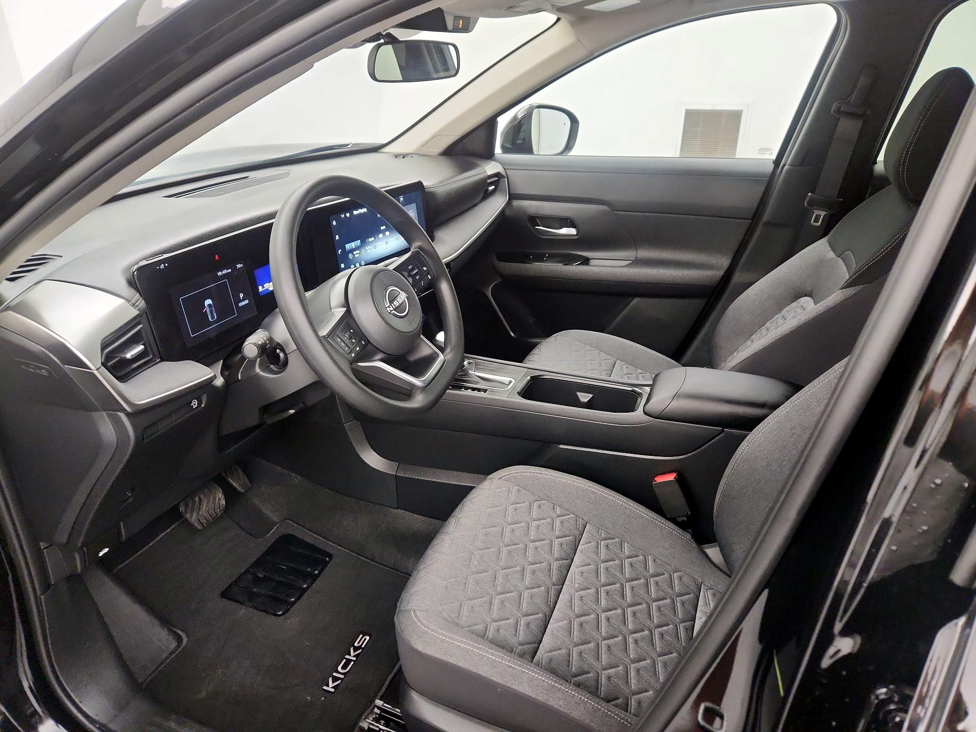 Thumbnail: 2026 Nissan Kicks - 11