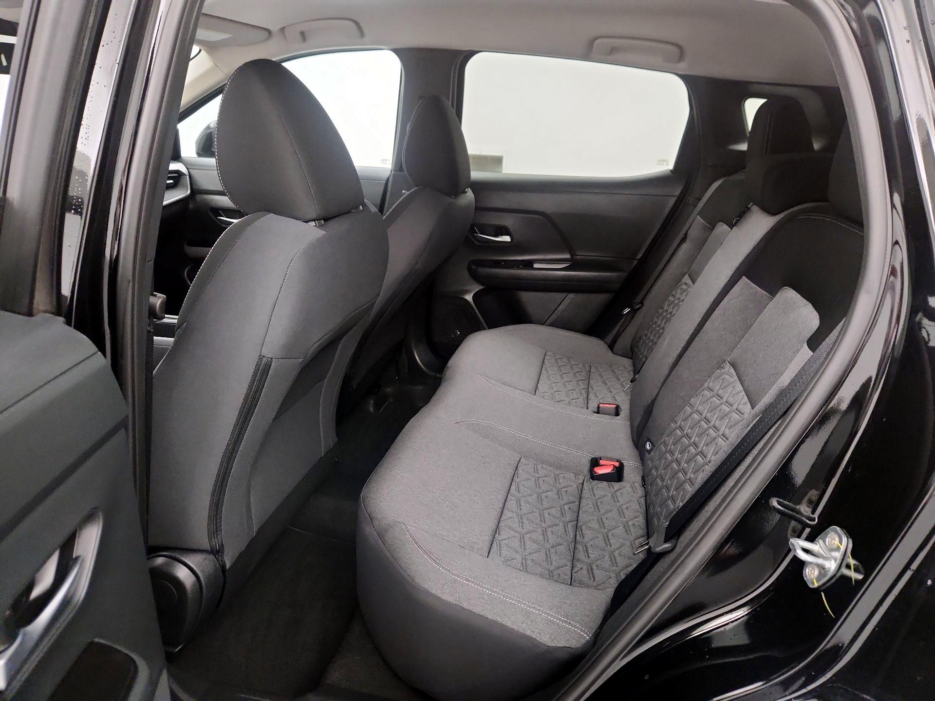 Thumbnail: 2026 Nissan Kicks - 19
