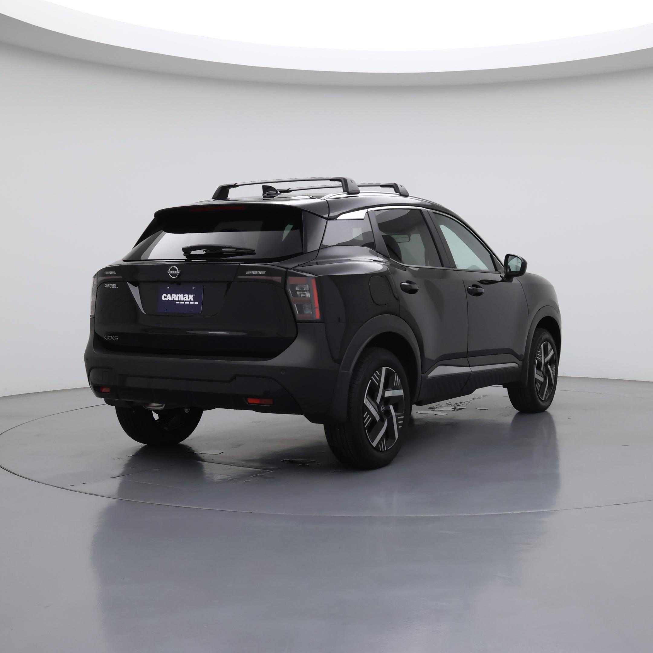 Thumbnail: 2026 Nissan Kicks - 8