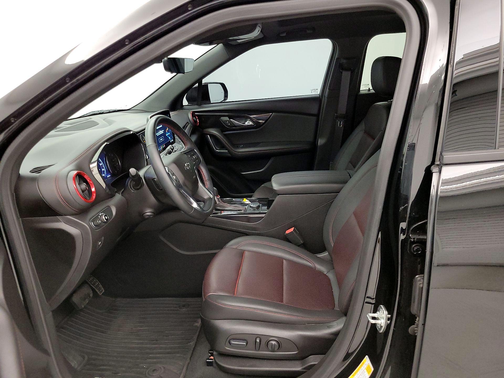 Thumbnail: 2023 Chevrolet Blazer - 11