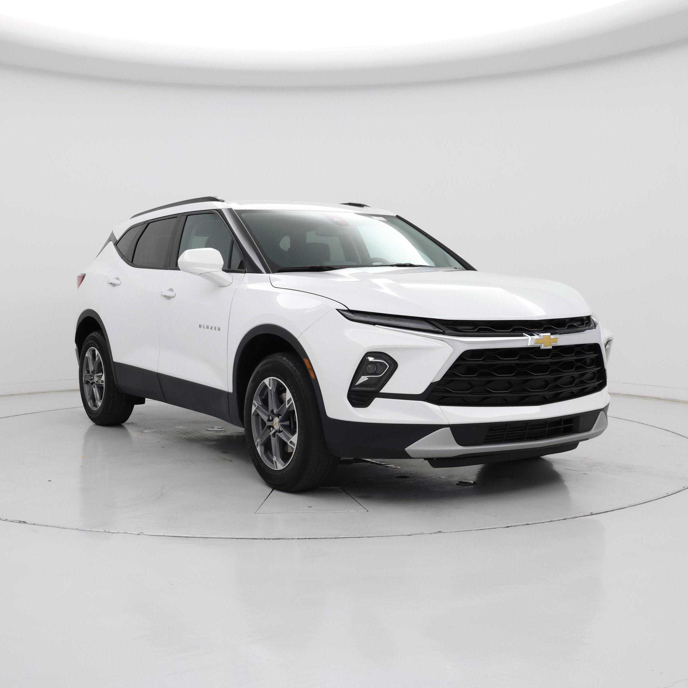 White 2024 Chevrolet Blazer SUV / Crossover Front-Wheel Drive Automatic