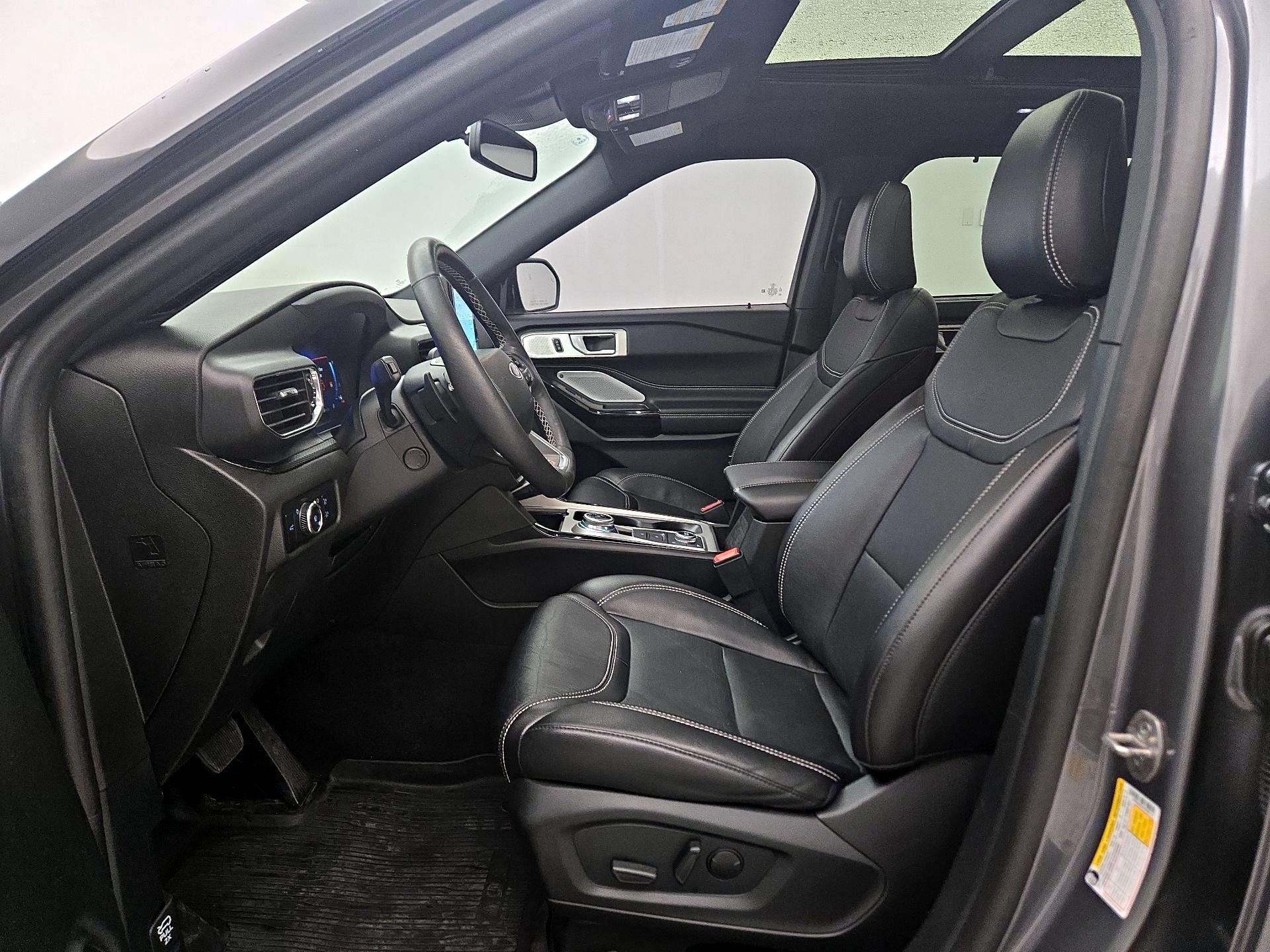 Thumbnail: 2023 Ford Explorer - 11
