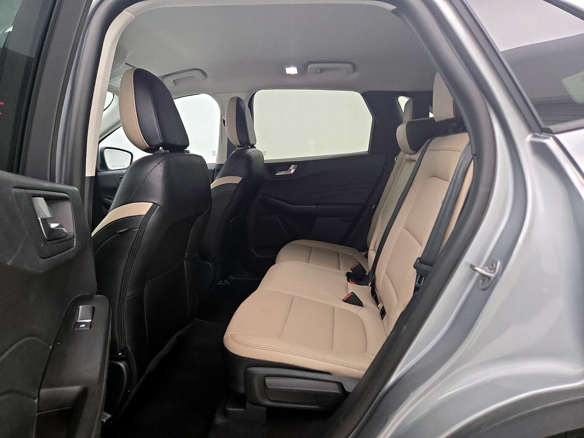 Thumbnail: 2022 Ford Escape - 19