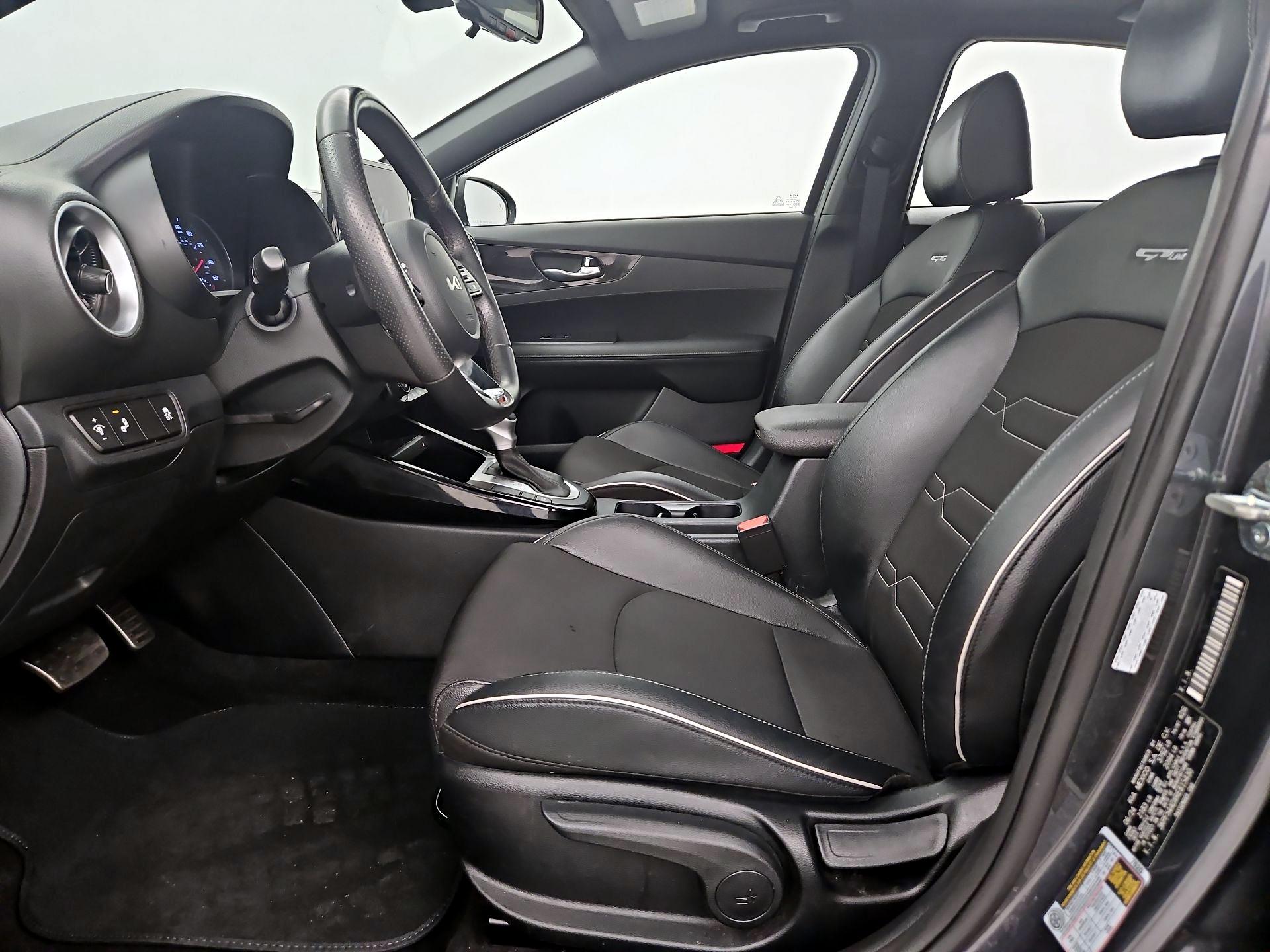 Thumbnail: 2024 Kia Forte - 11